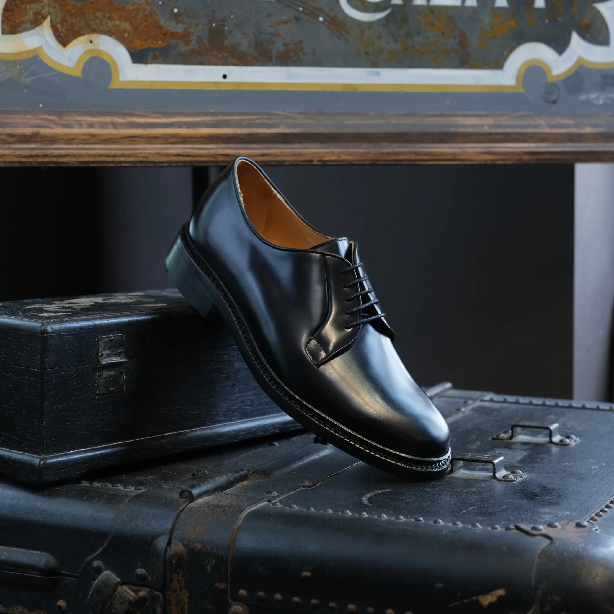 Berwick1707 Plain Toe Derby