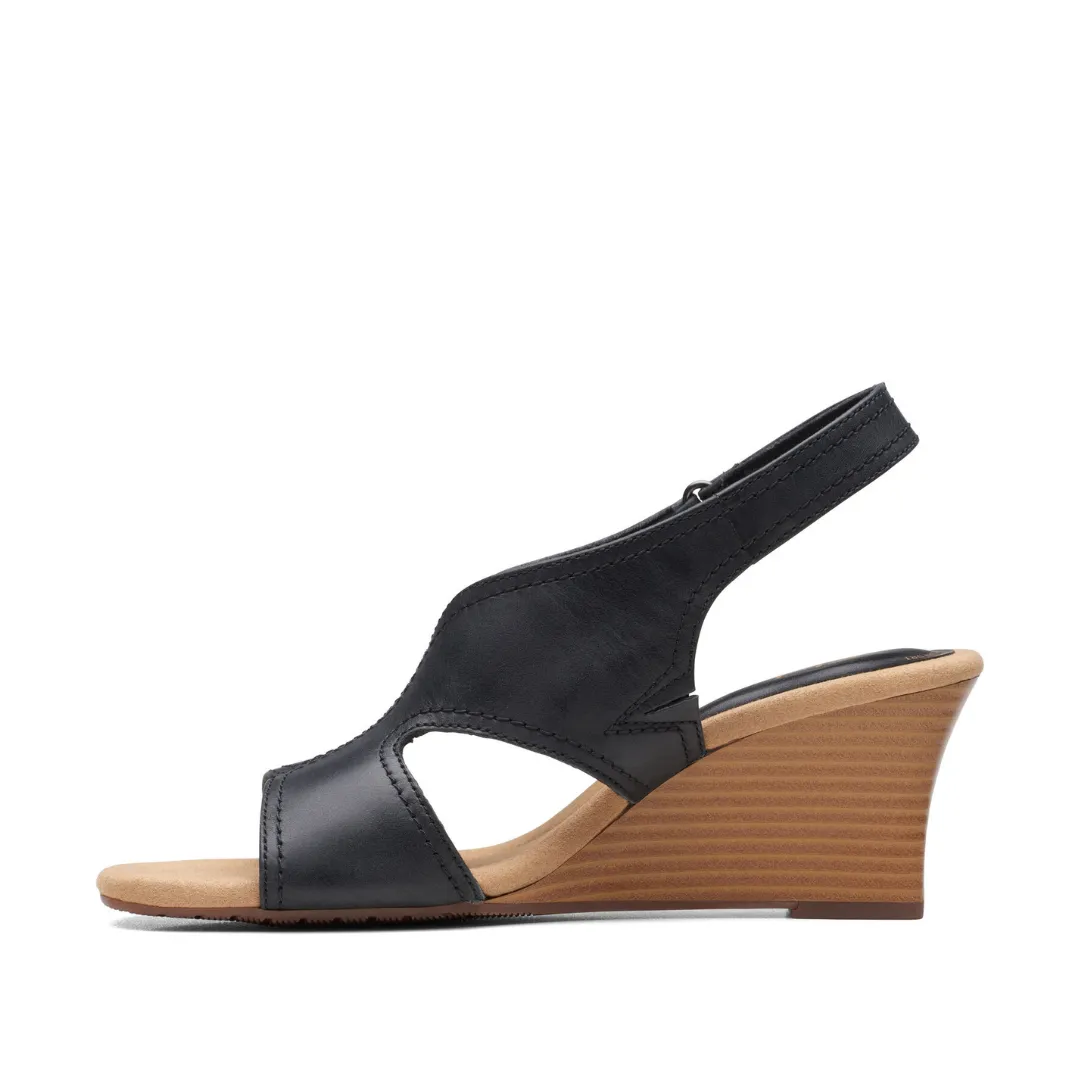 Clarks Women's Kyarra Aster Black Leather | Sand Metallic