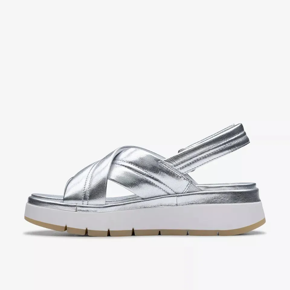 Clarks Women's Tuscan Cross Silver Leather 26181472