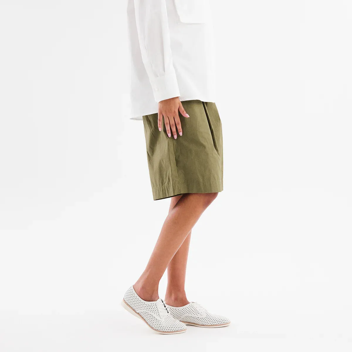 Derby Punch - White