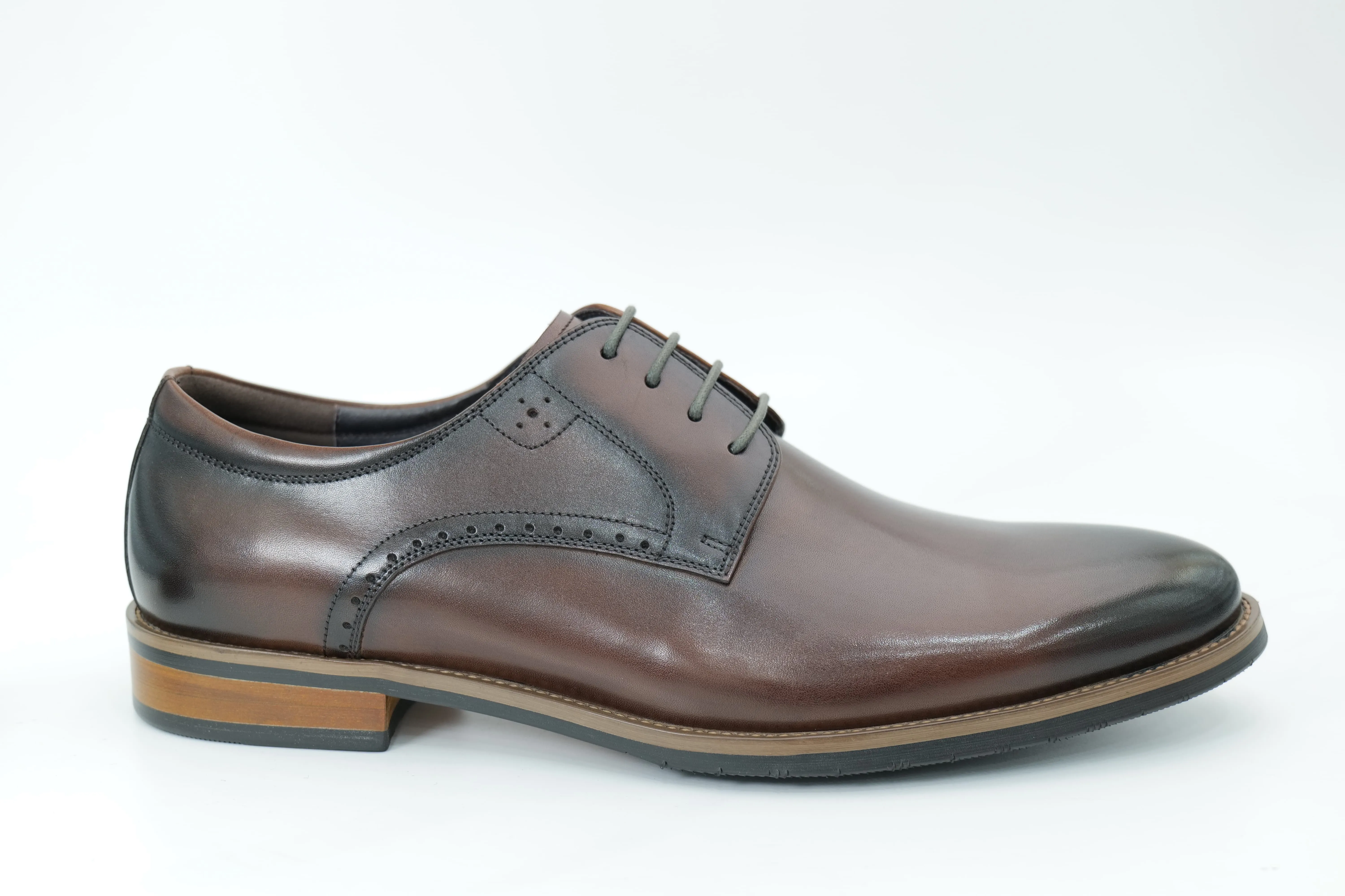 Derby shoes