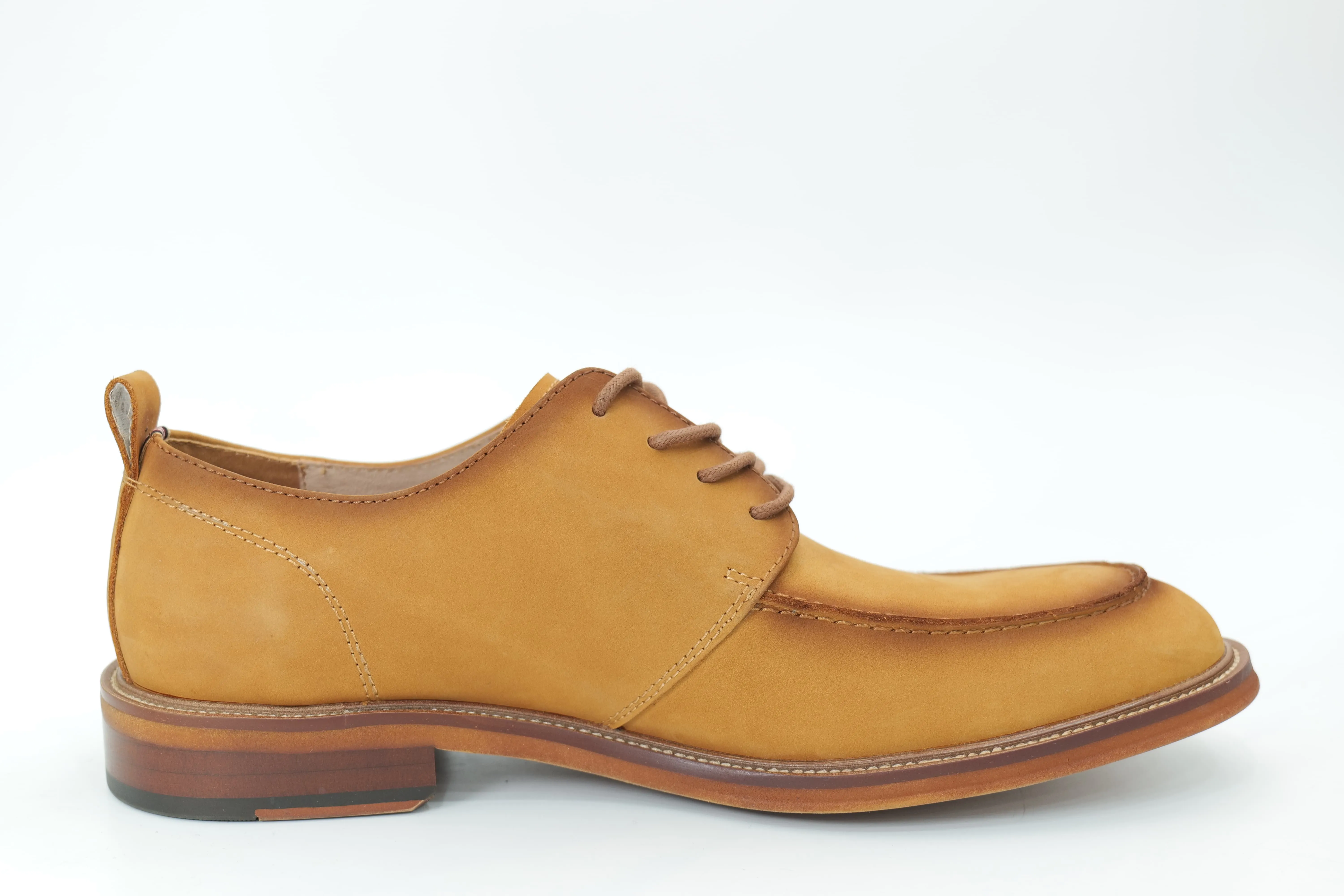 Derby shoes