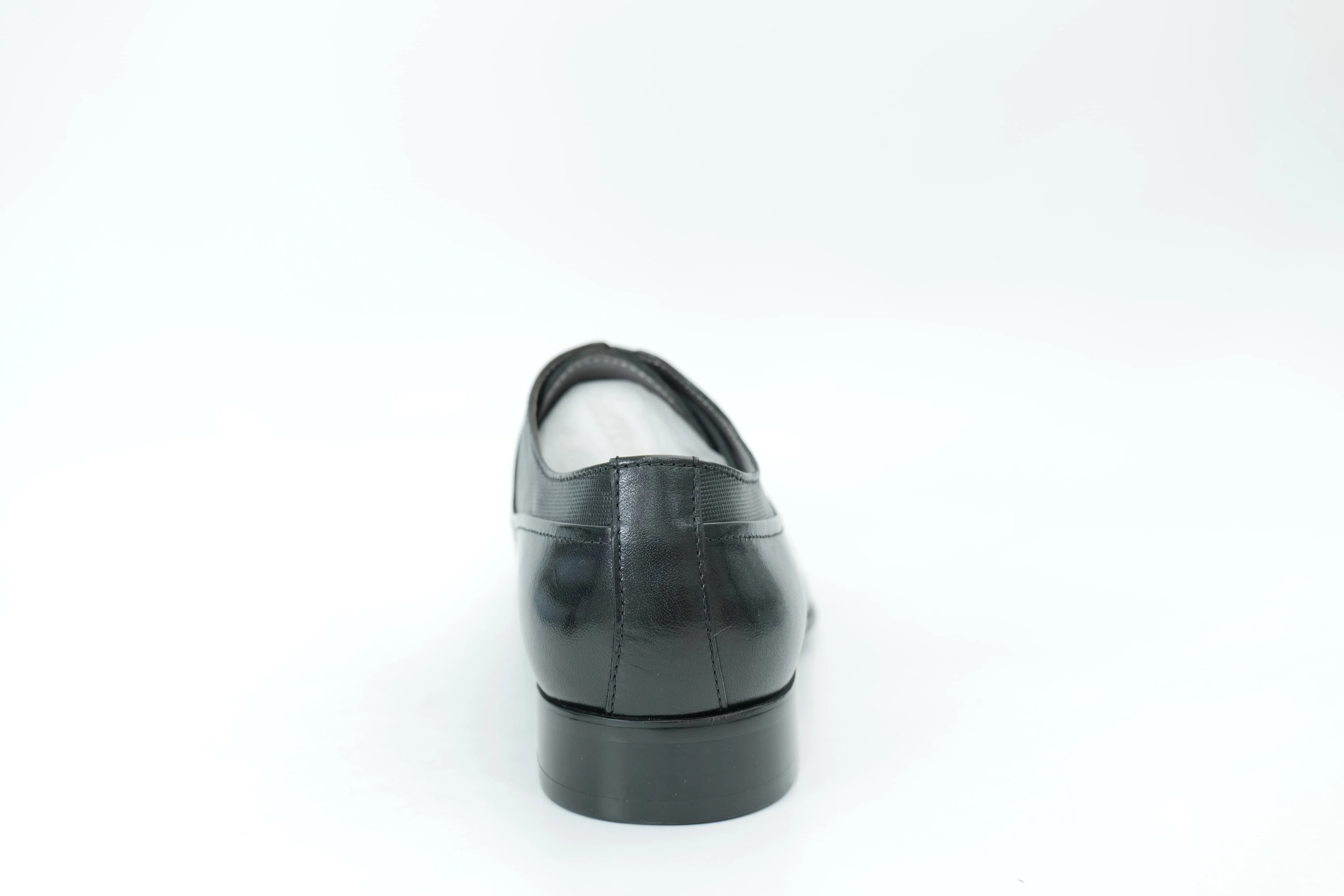Derby shoes