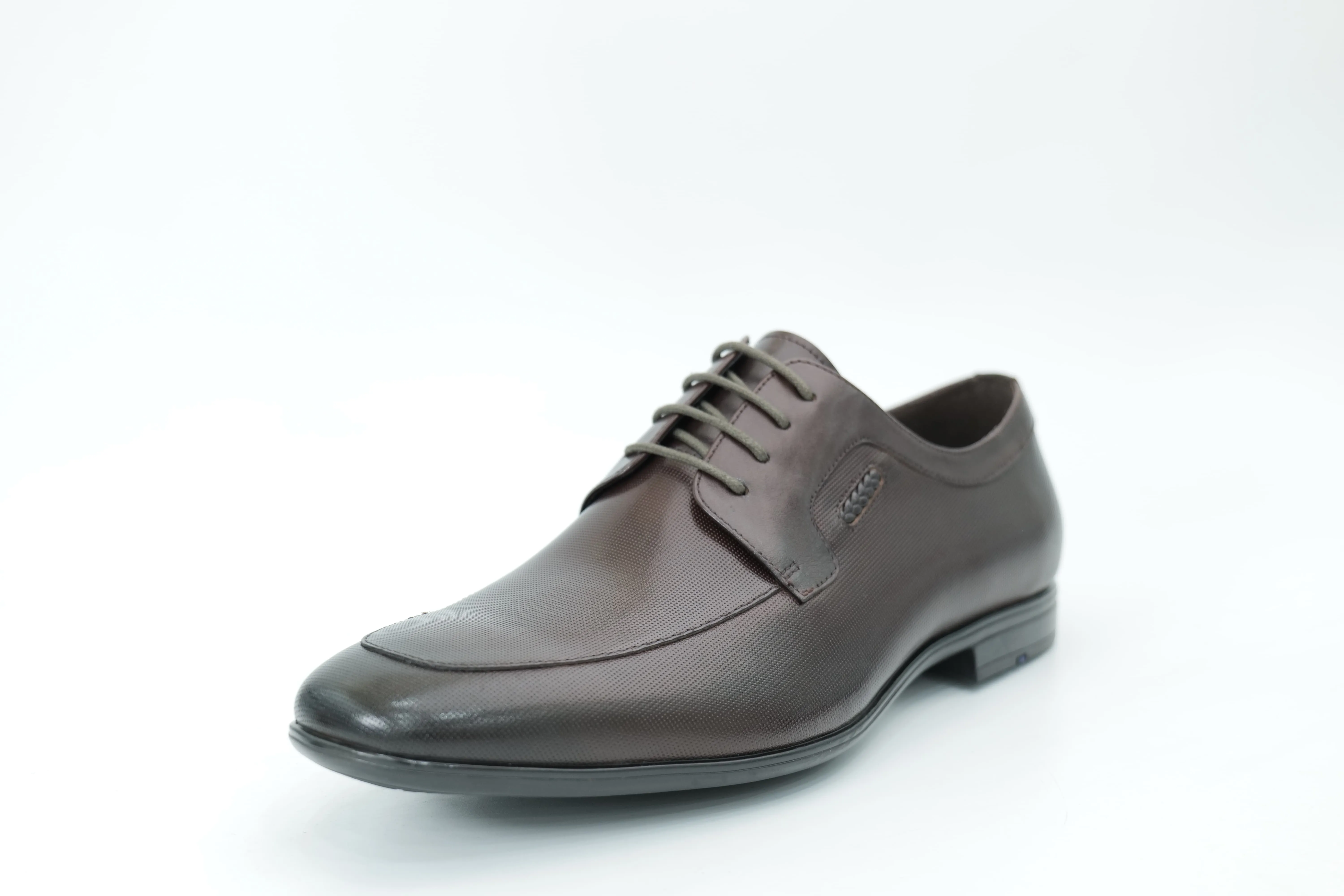 Derby shoes