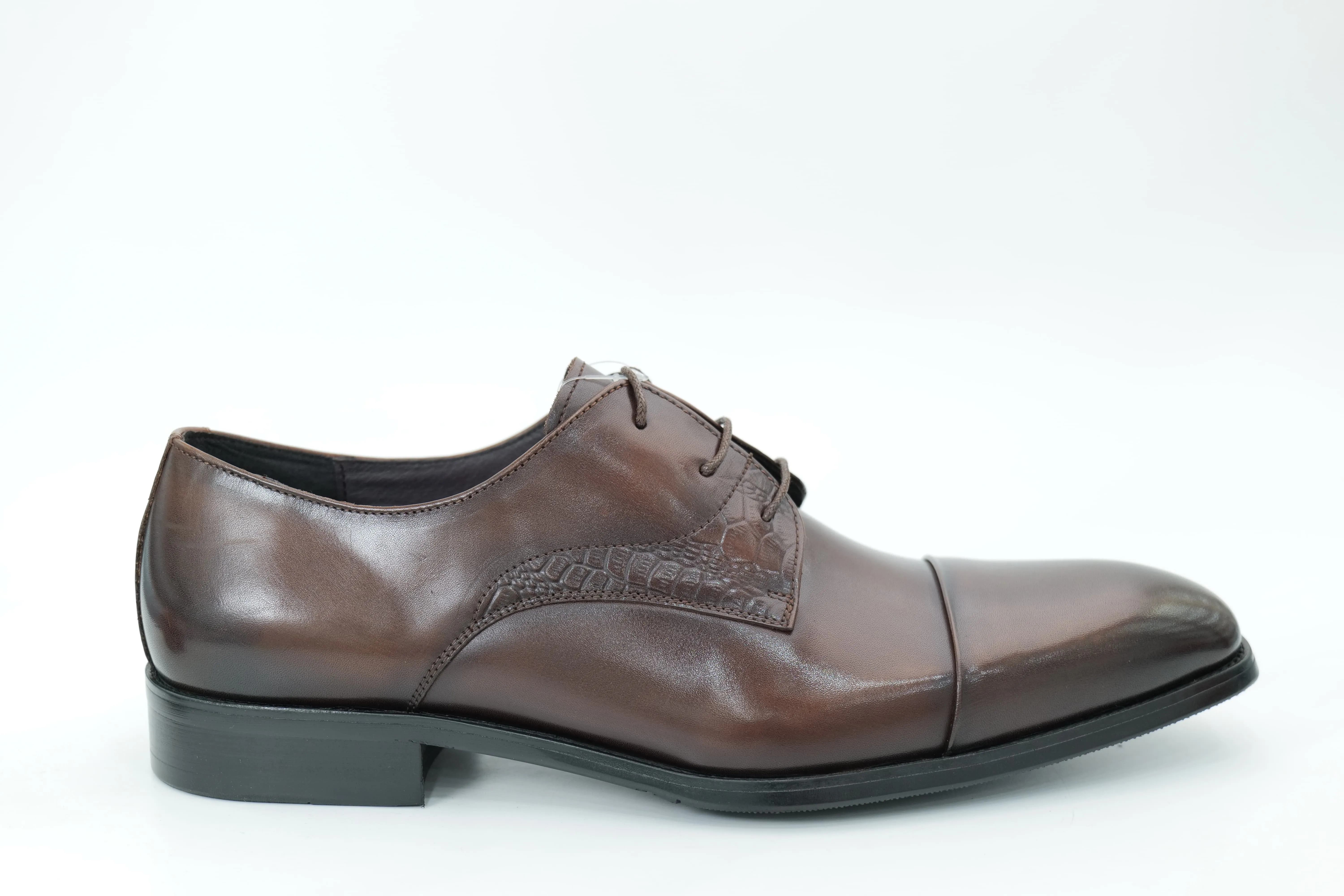 Derby shoes