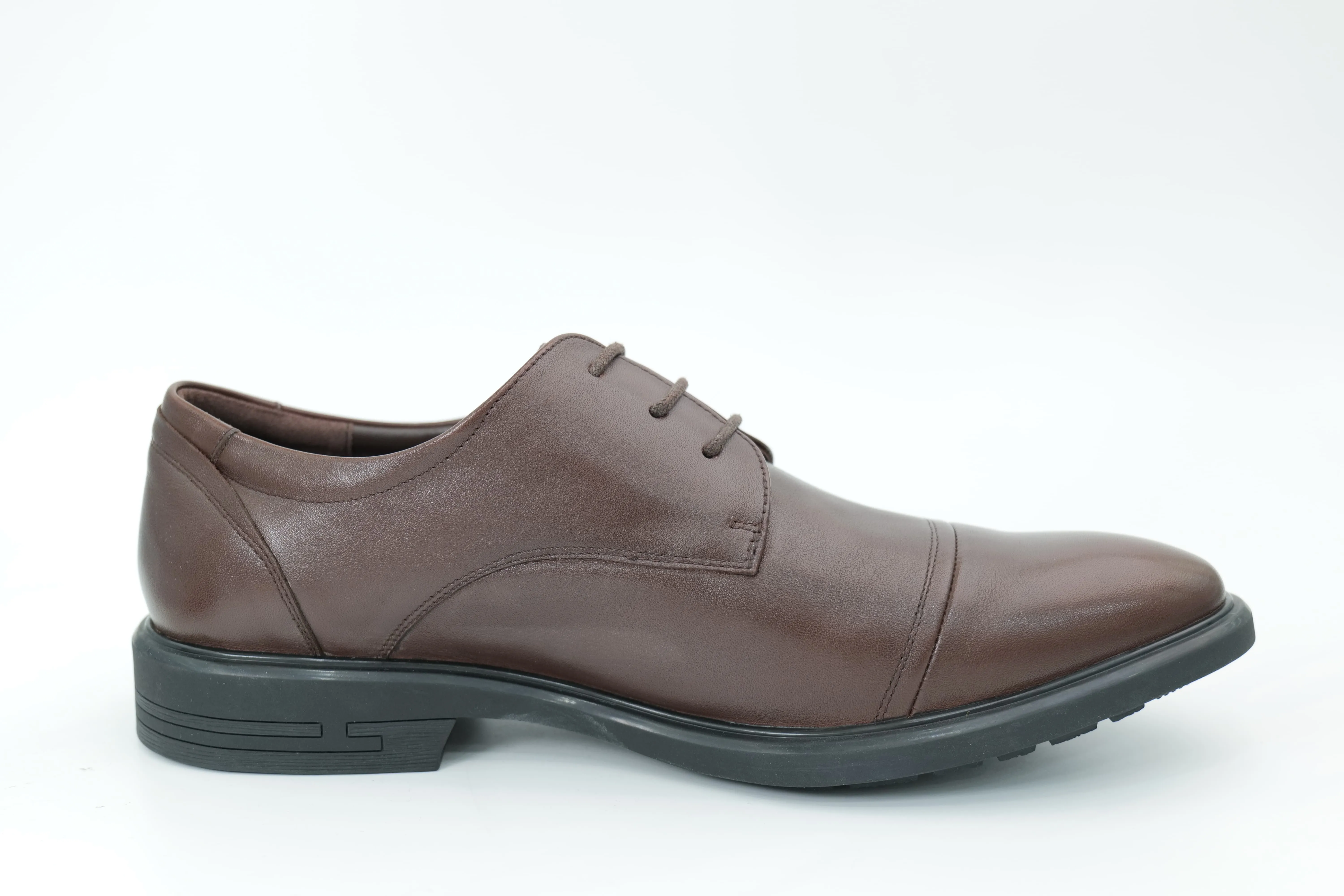 Derby shoes