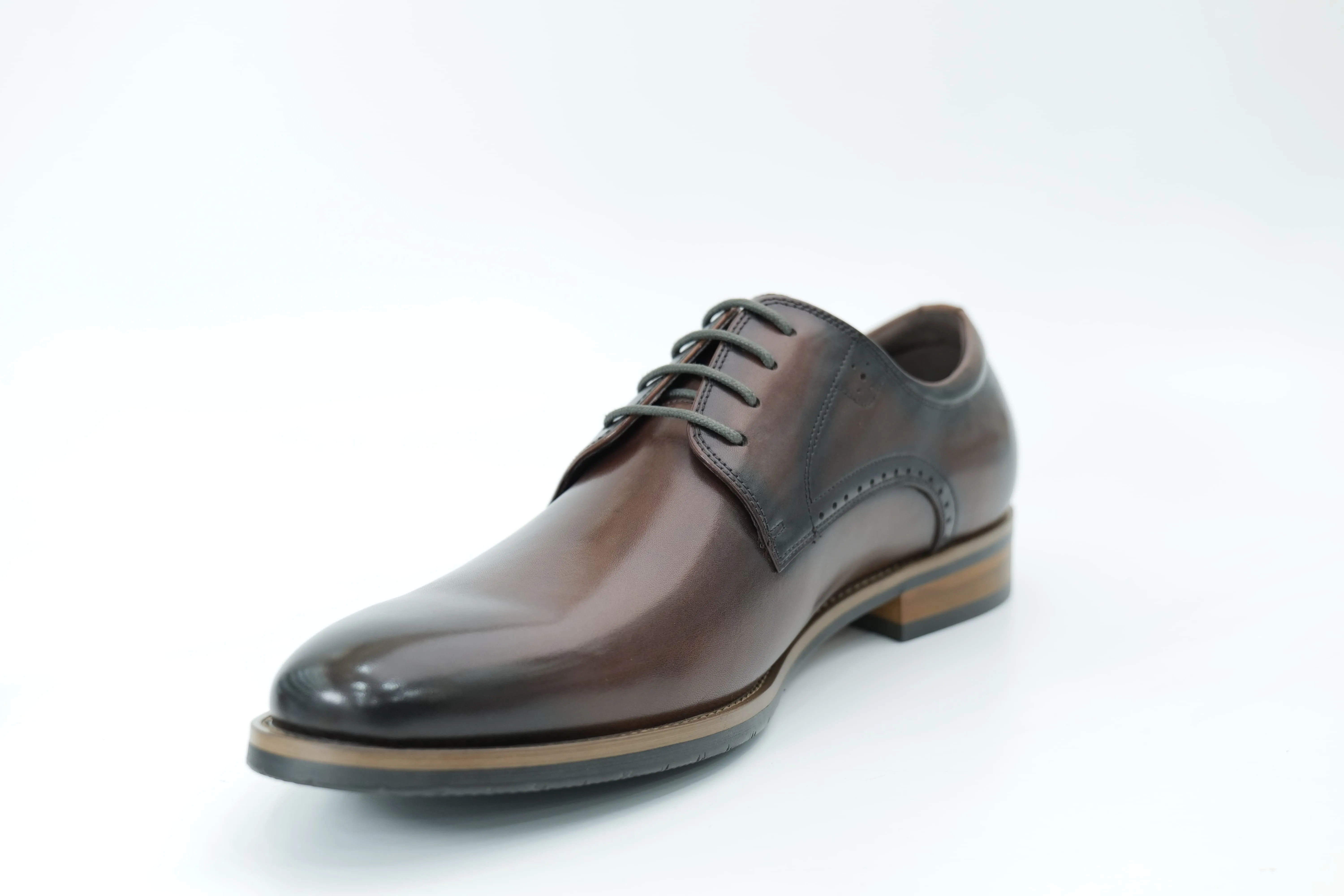 Derby shoes