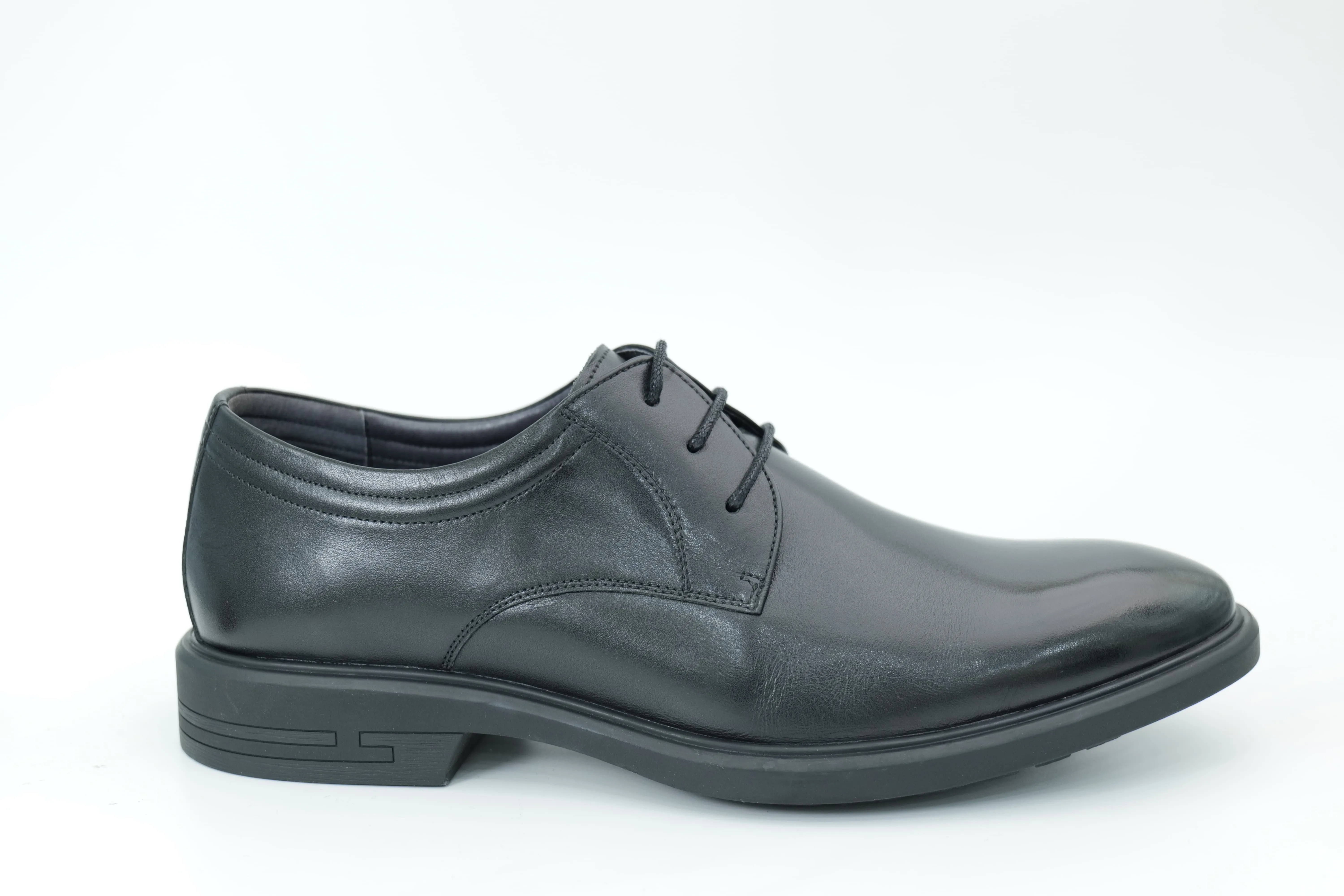 Derby shoes