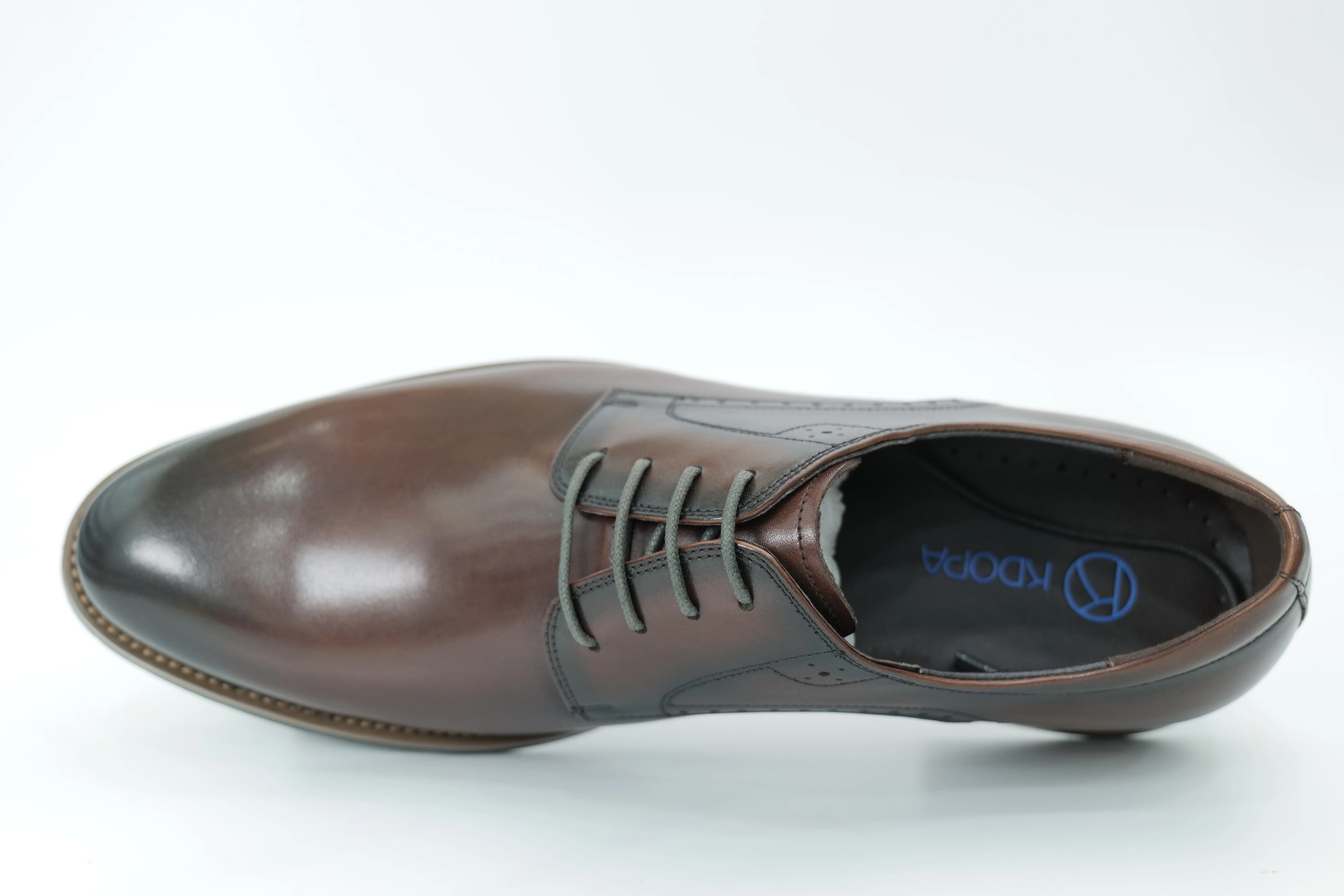Derby shoes