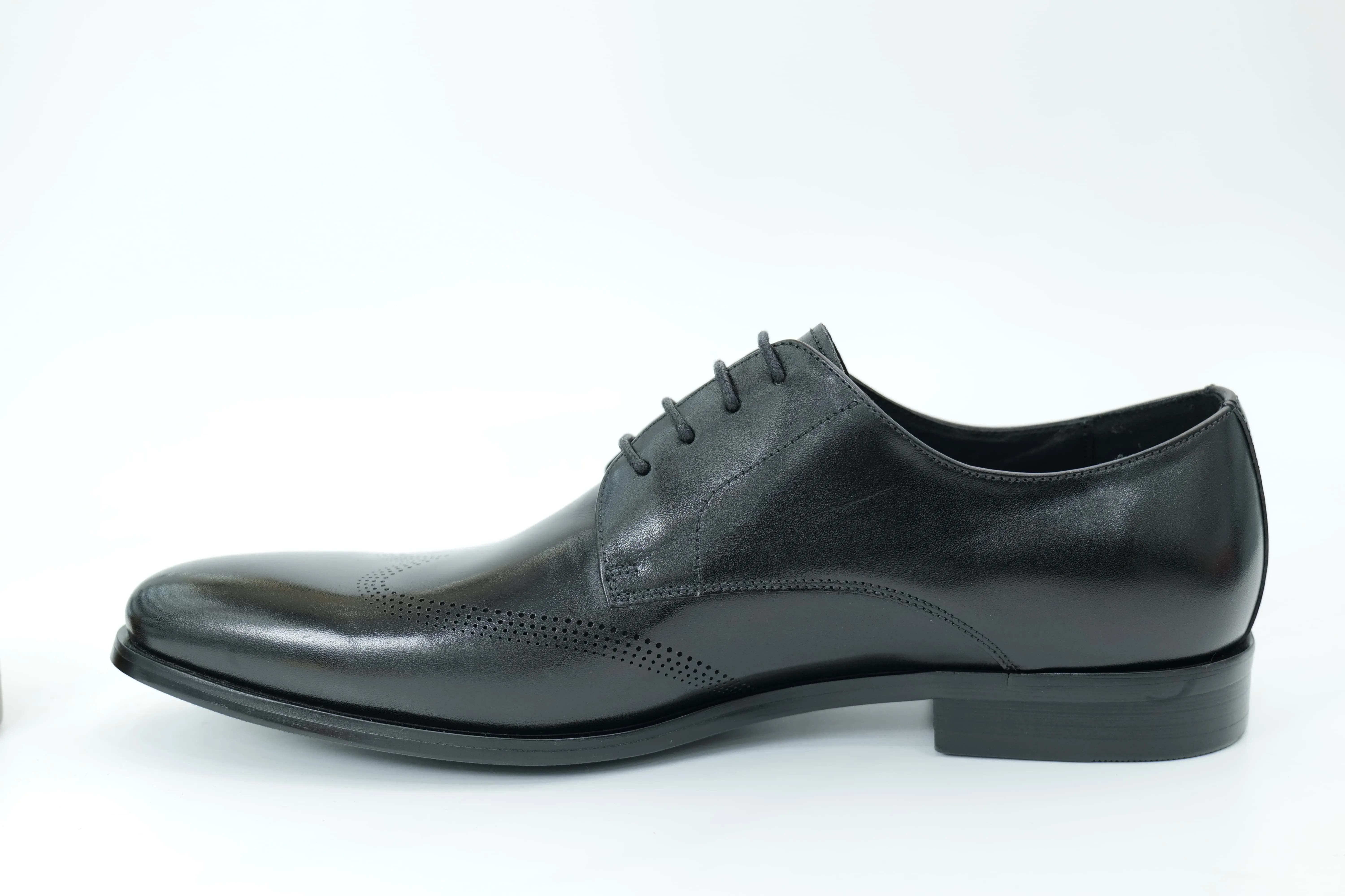 Derby shoes