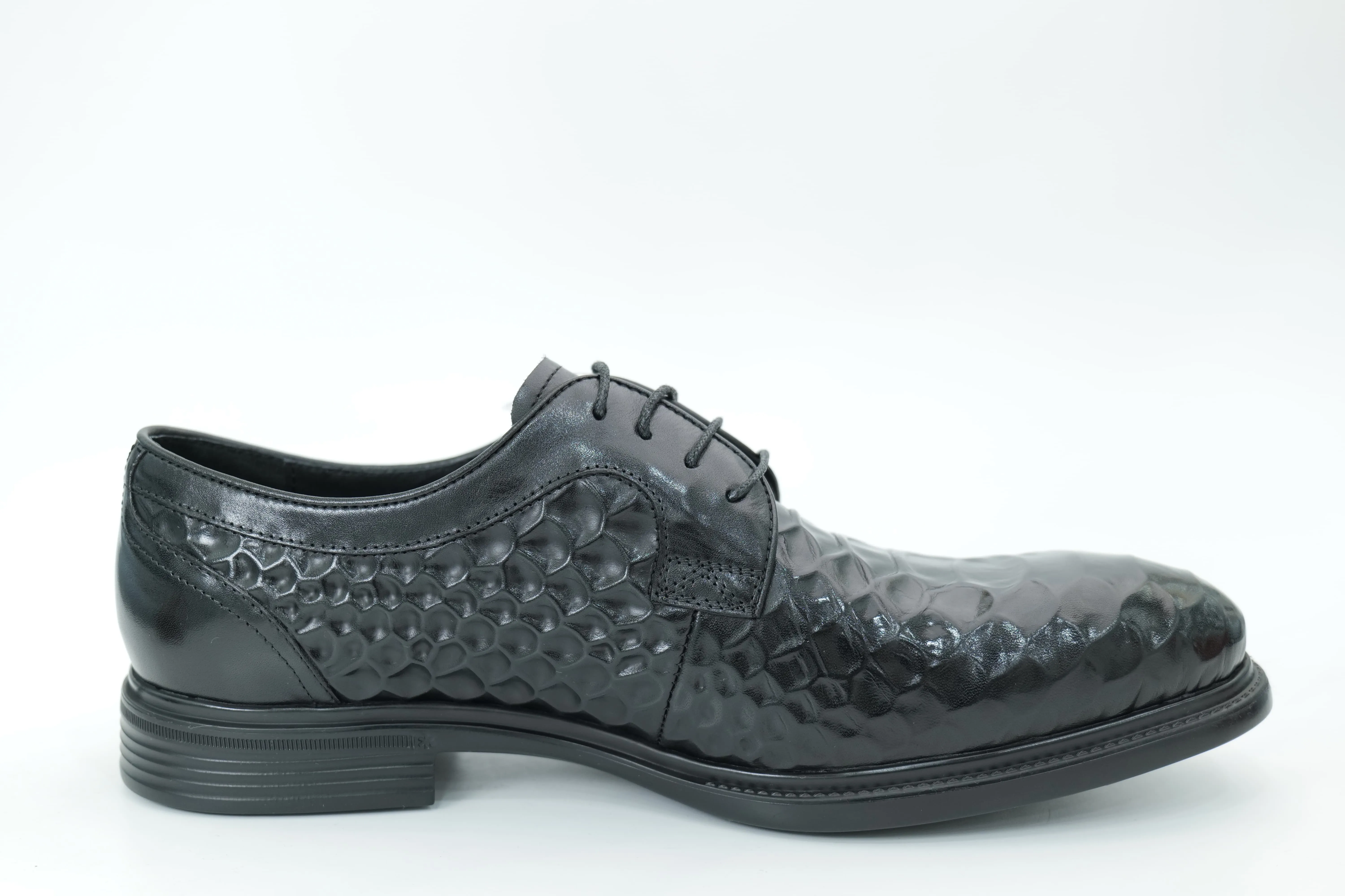 Derby shoes