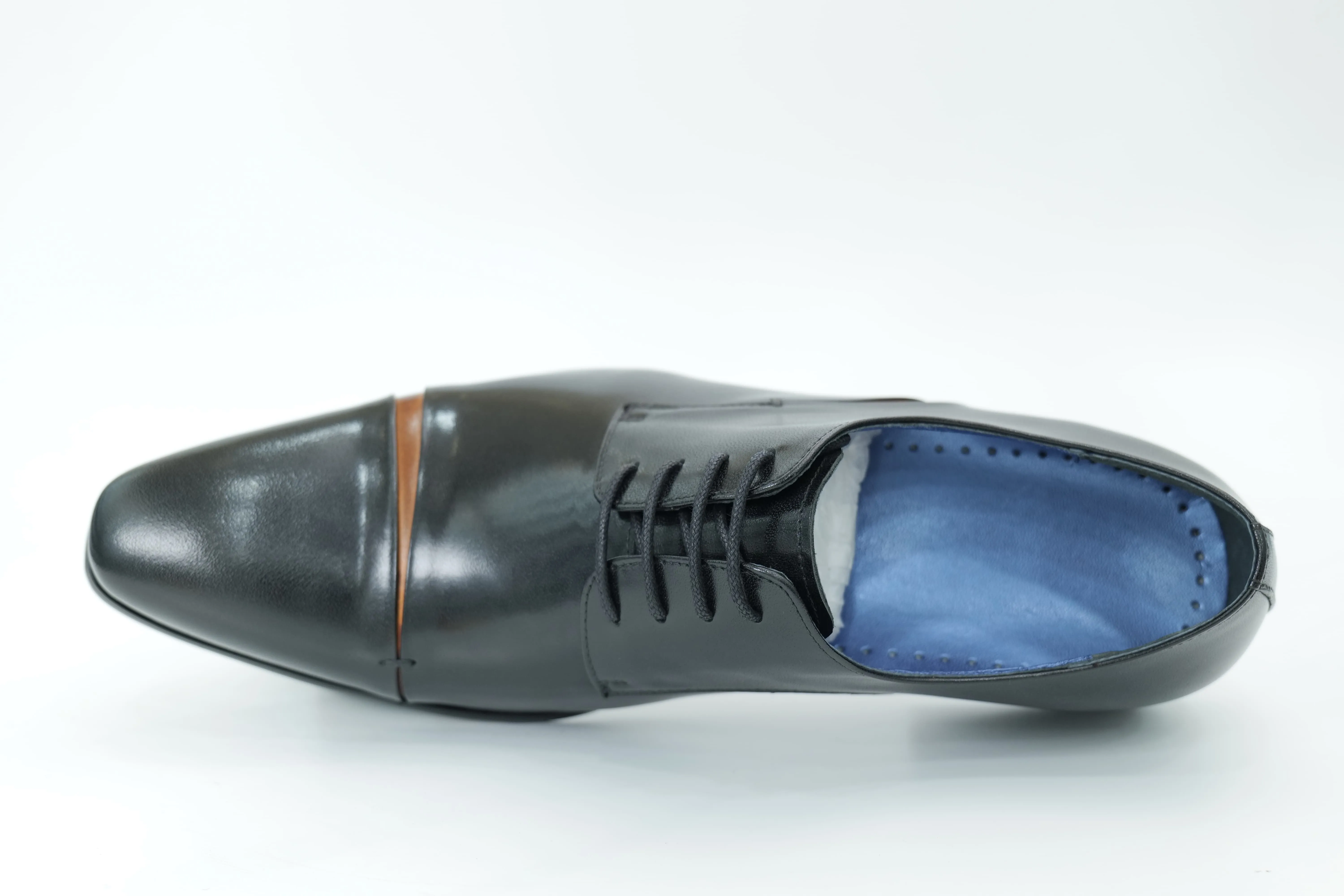 Derby shoes