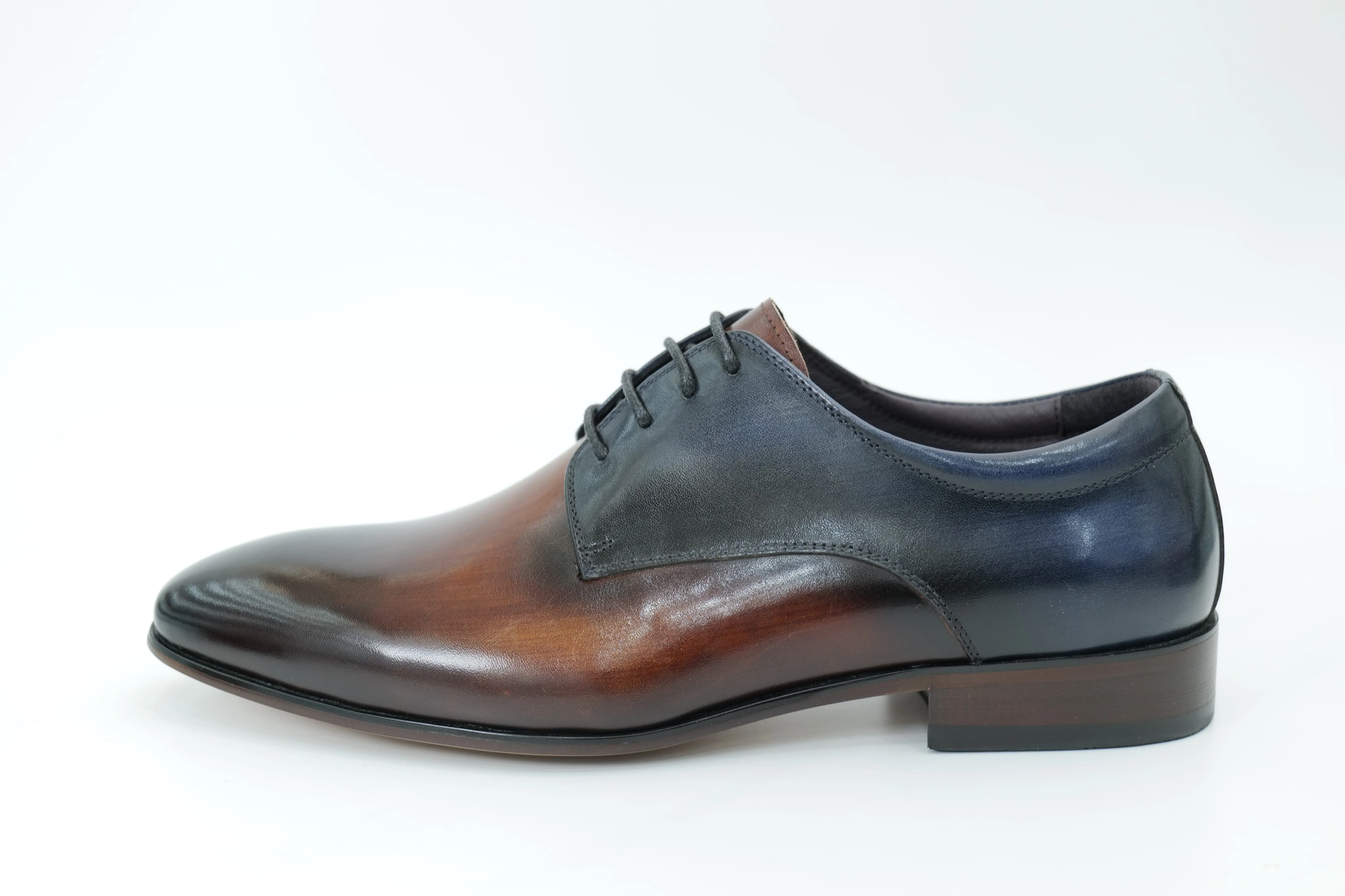 Derby shoes