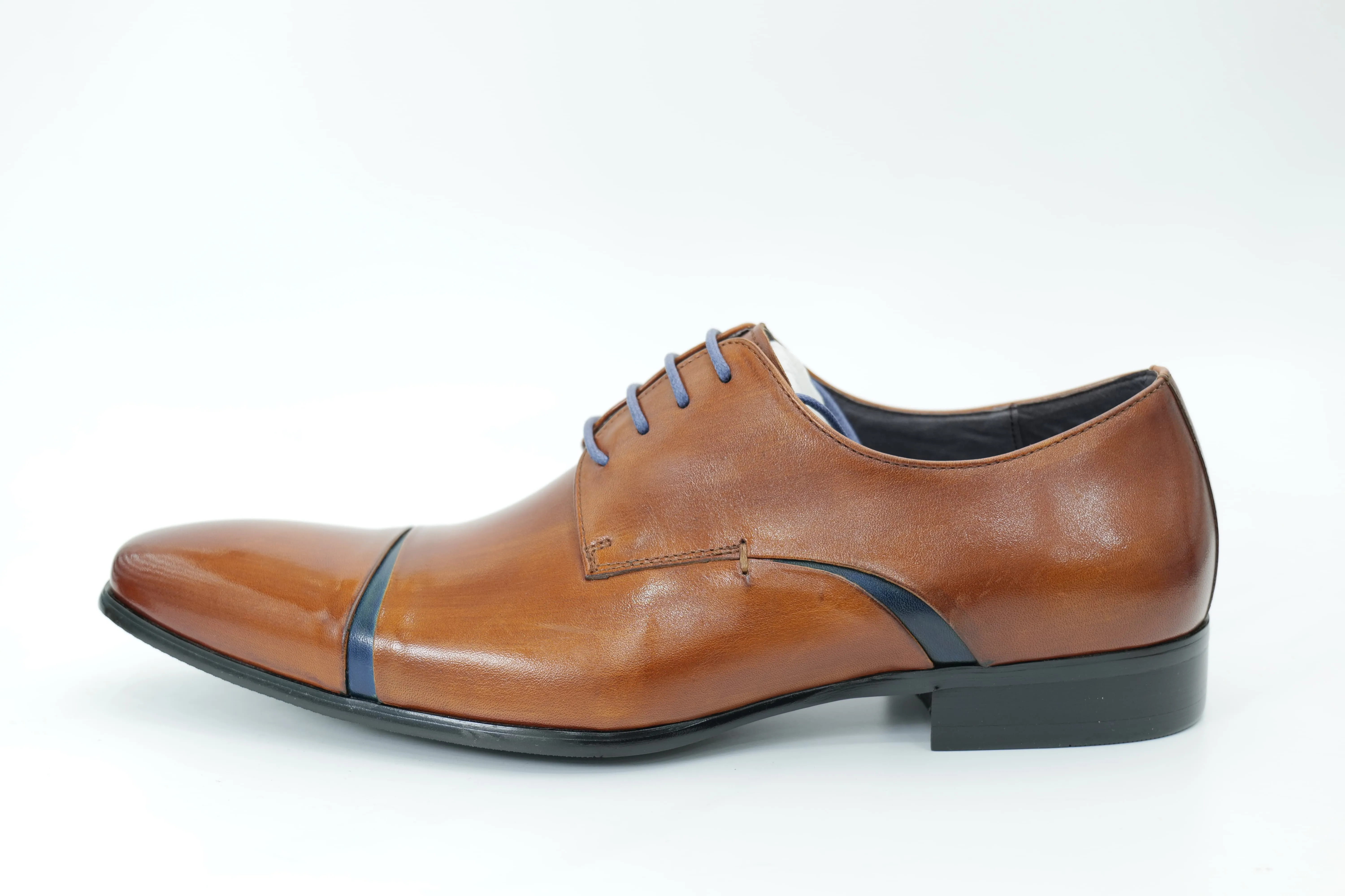 Derby shoes