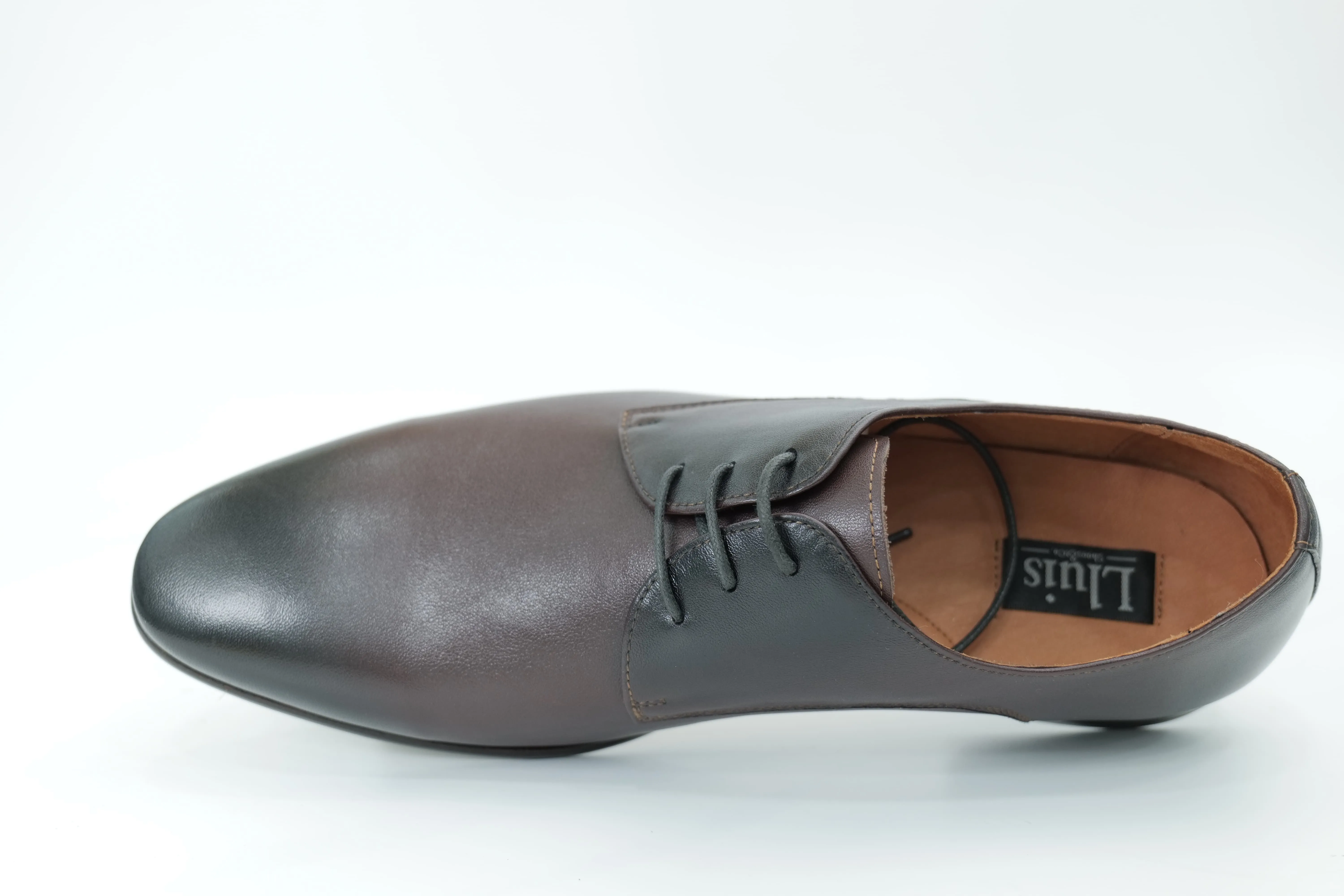 Derby shoes