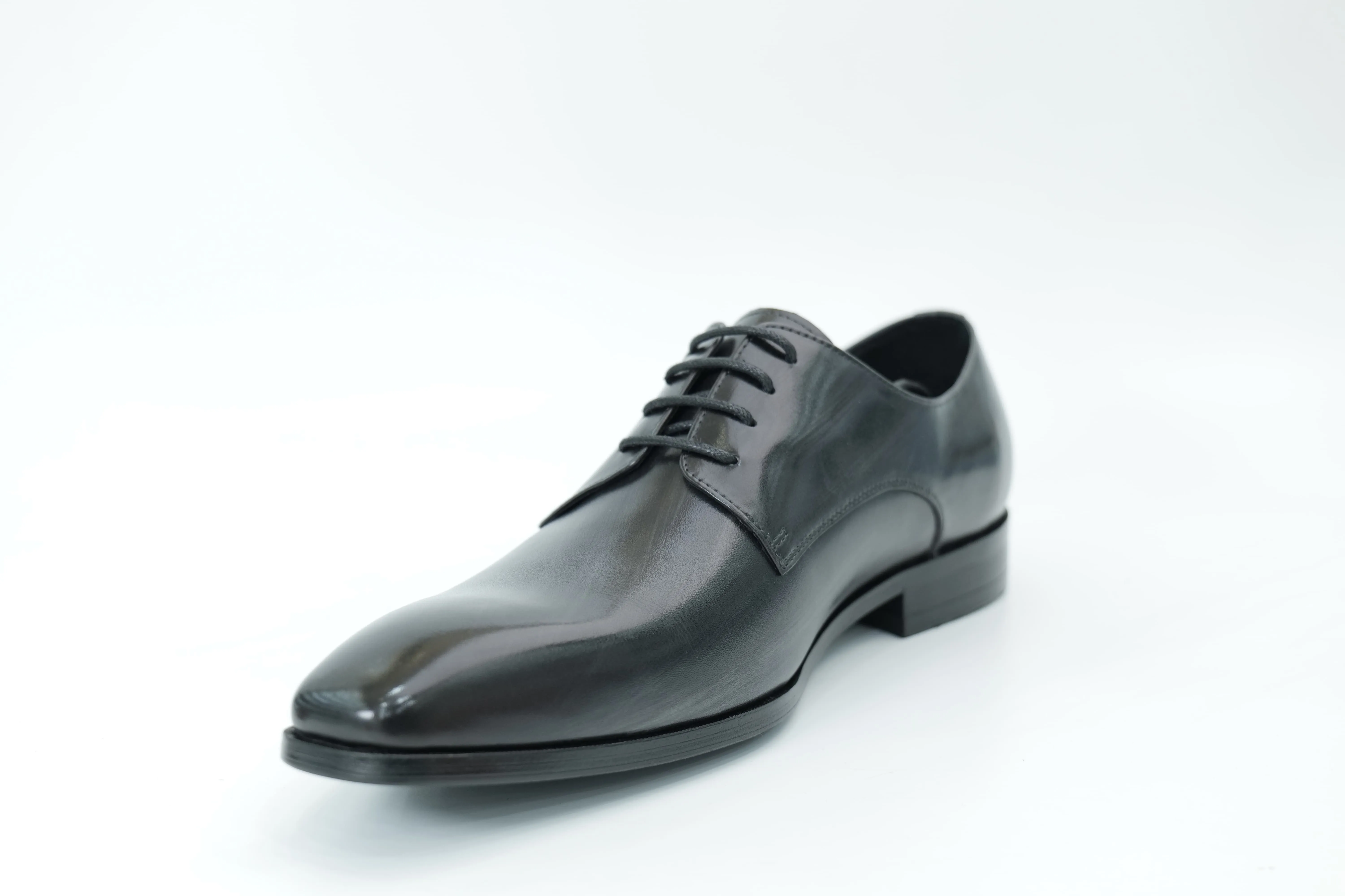 Derby shoes