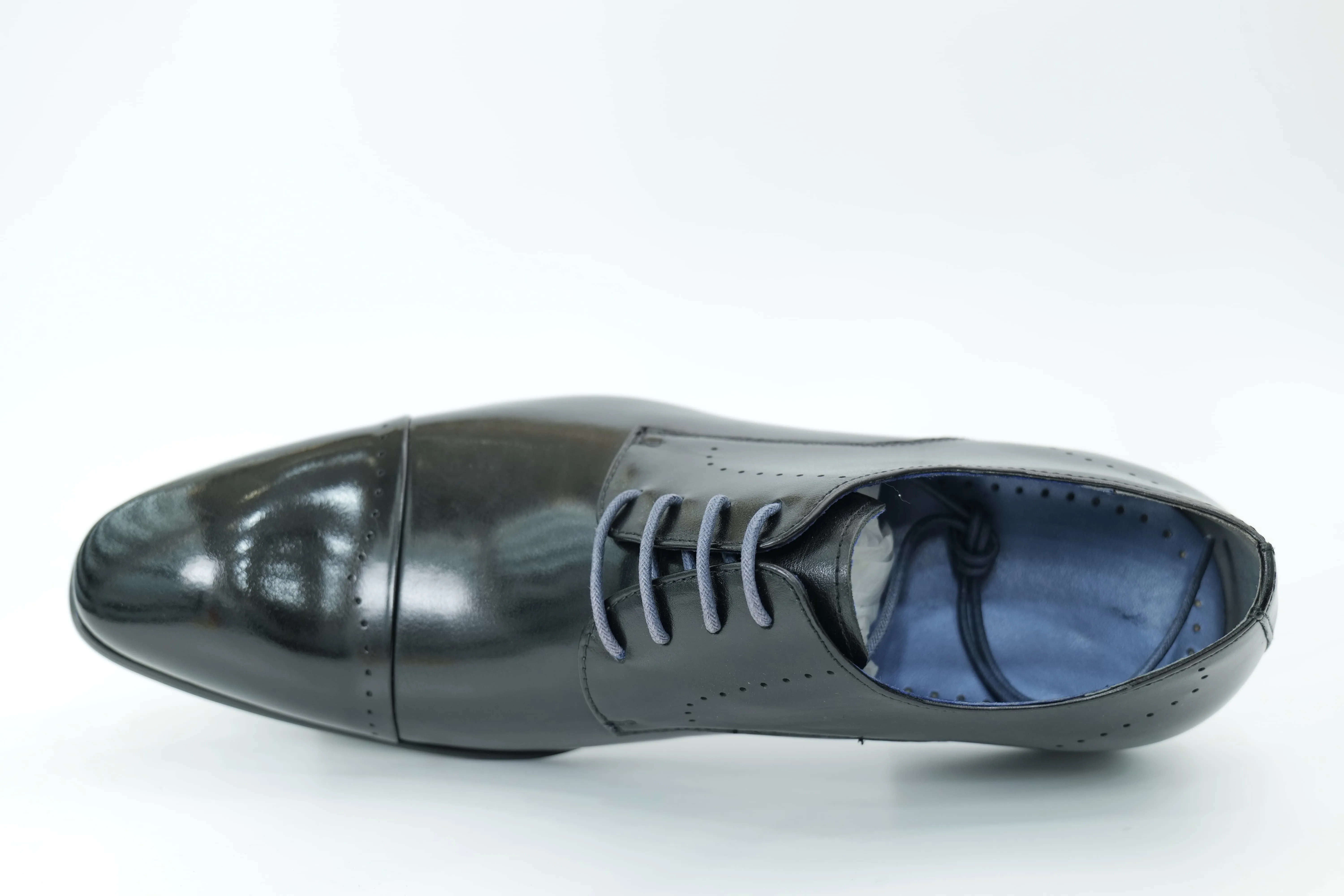 Derby shoes