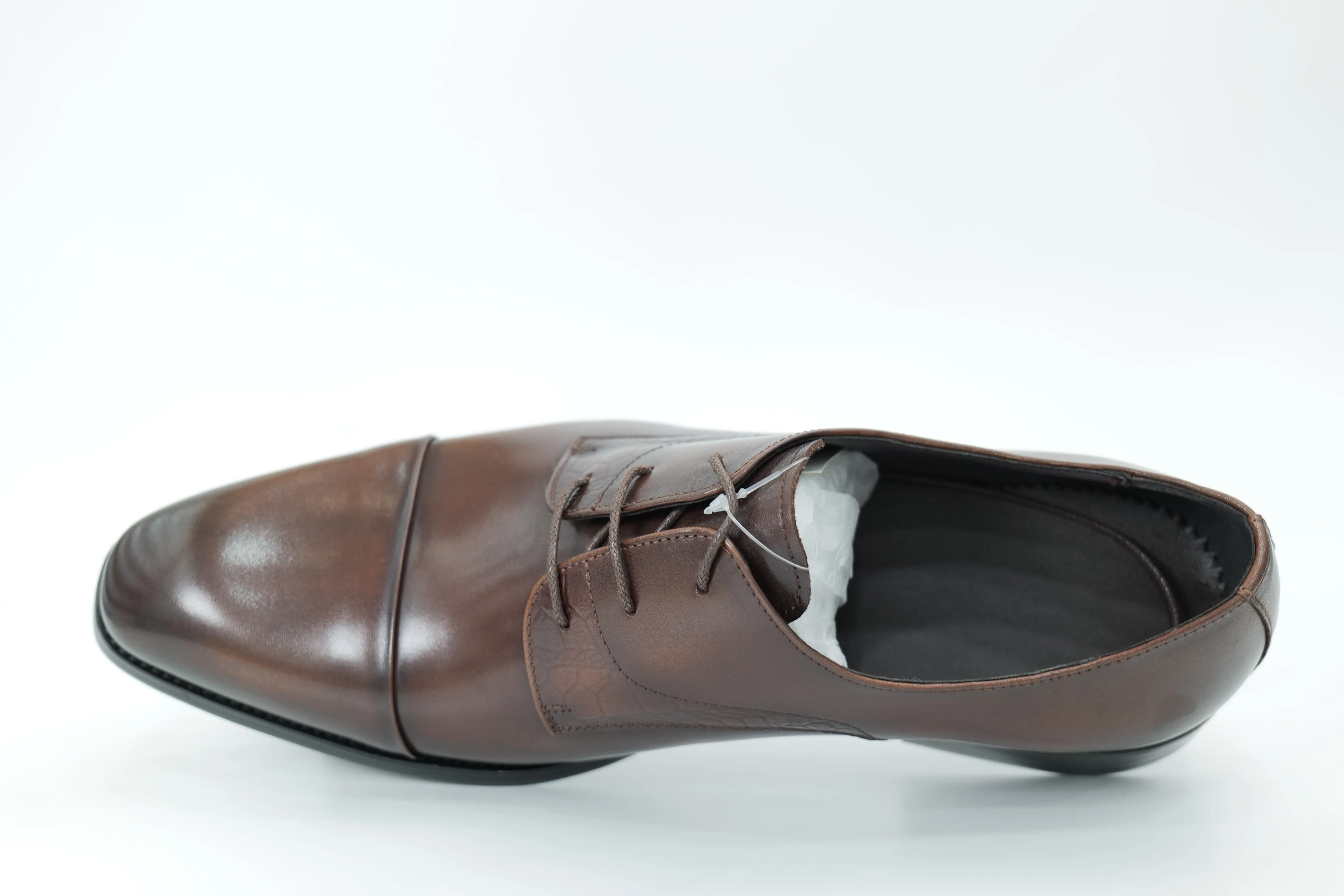 Derby shoes