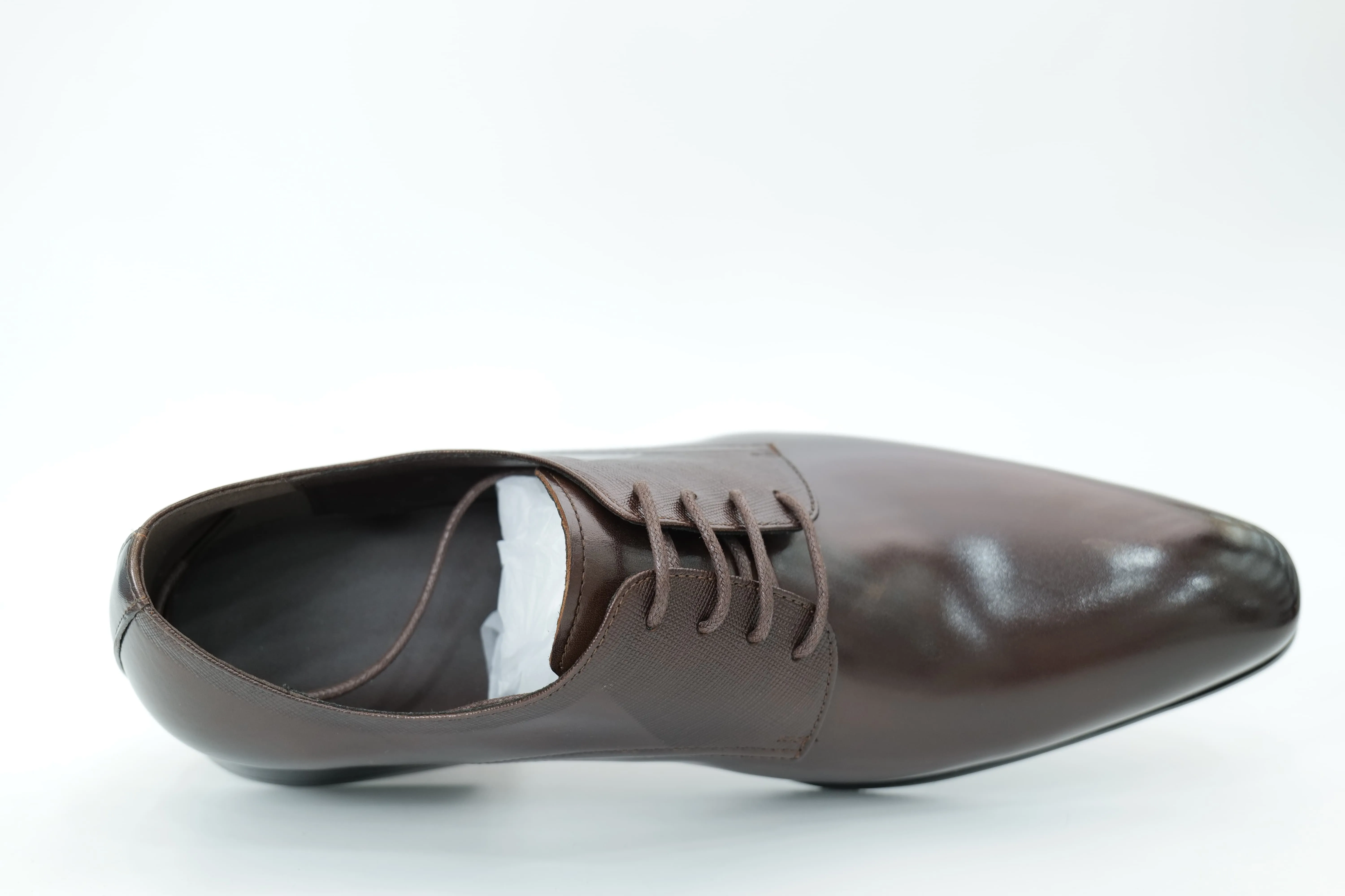 Derby shoes