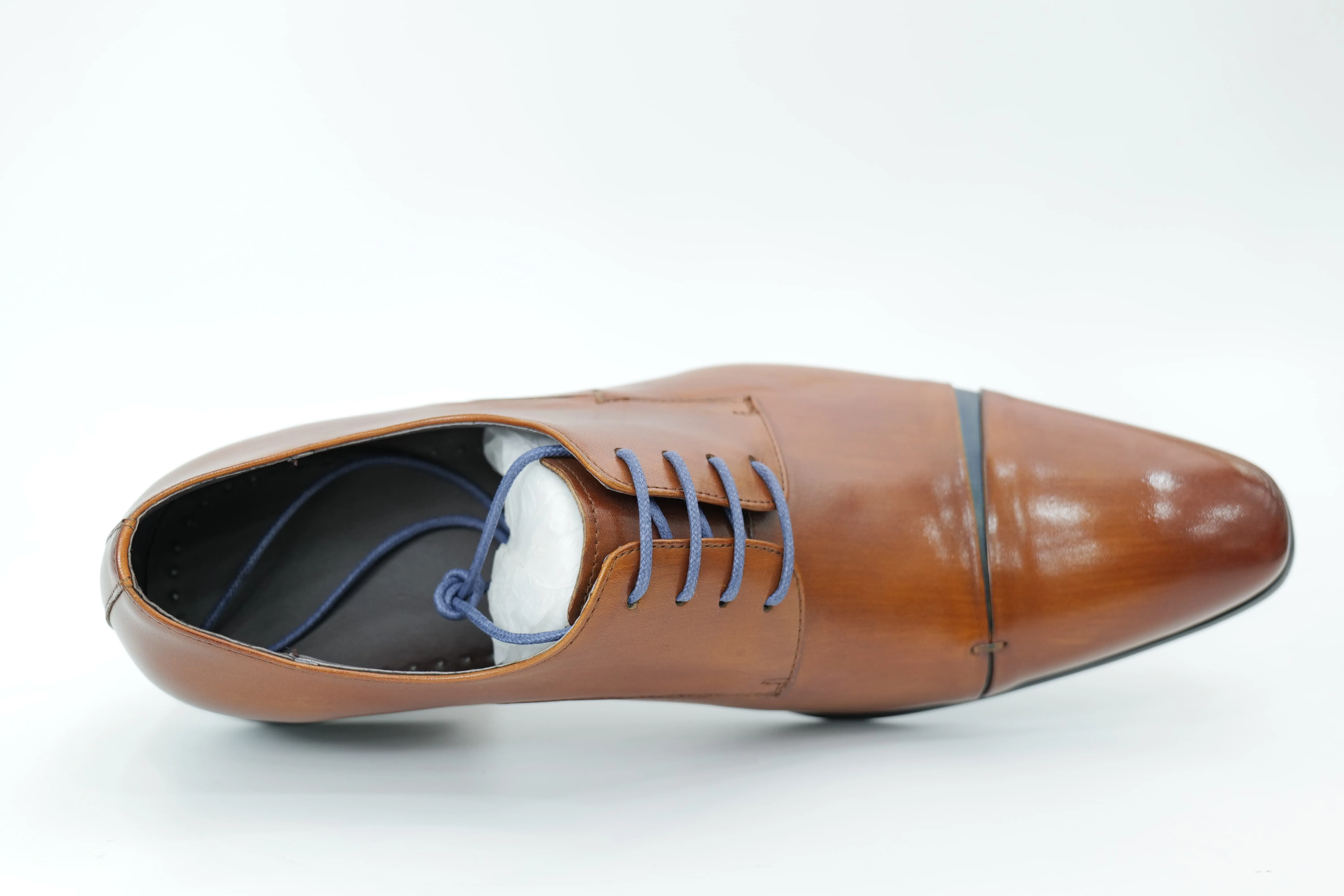 Derby shoes