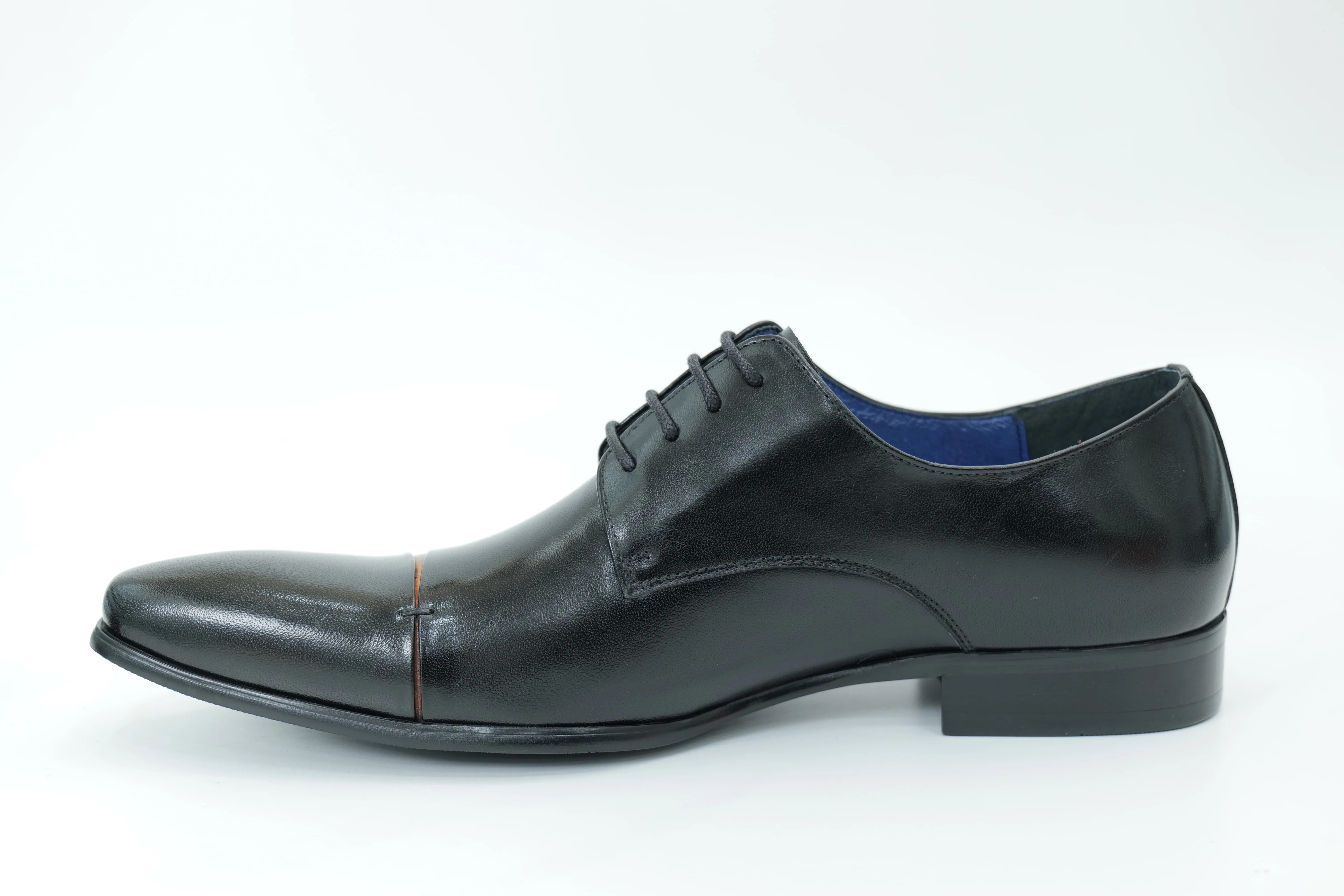 Derby shoes