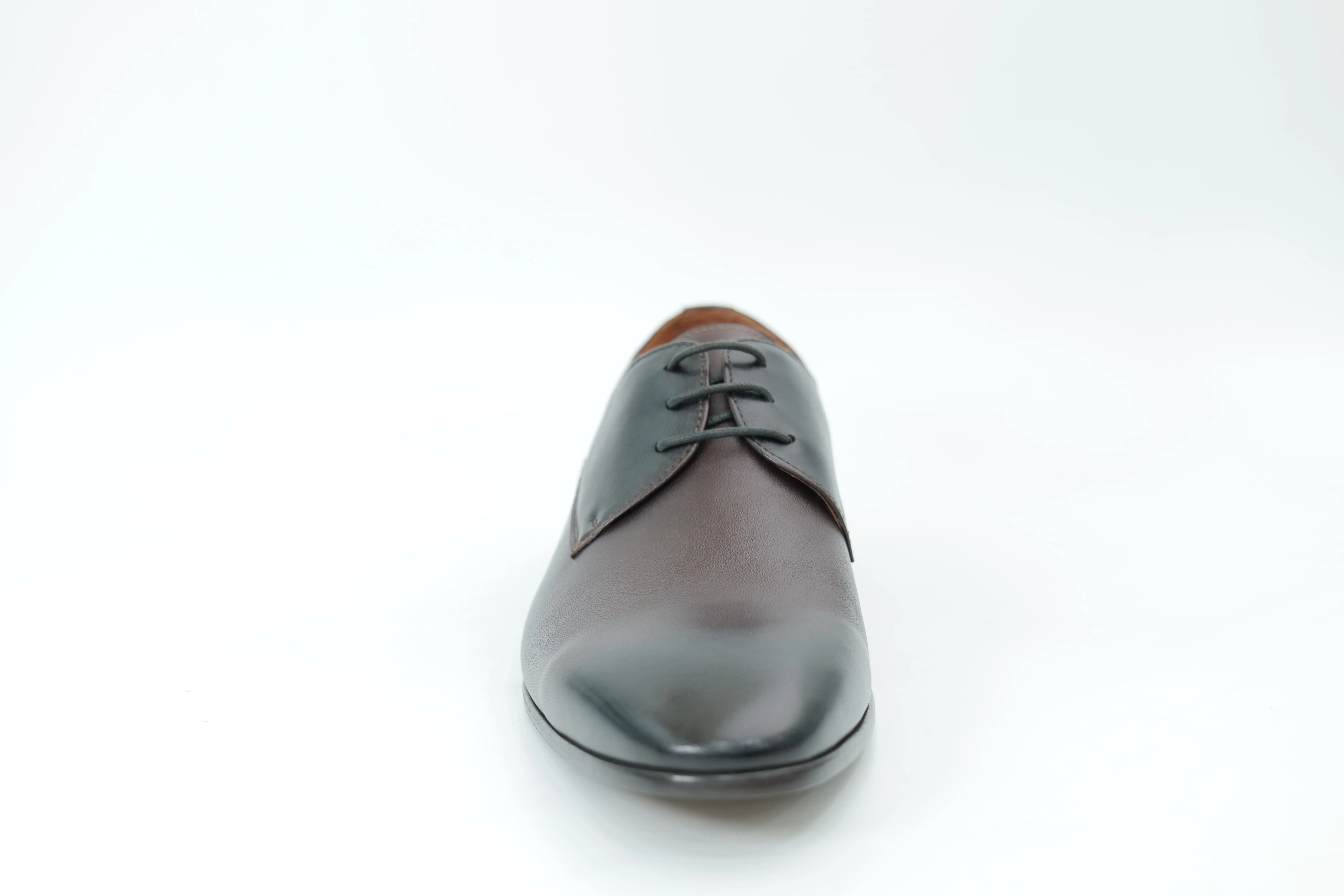 Derby shoes