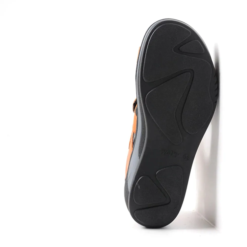 Desh Sandal