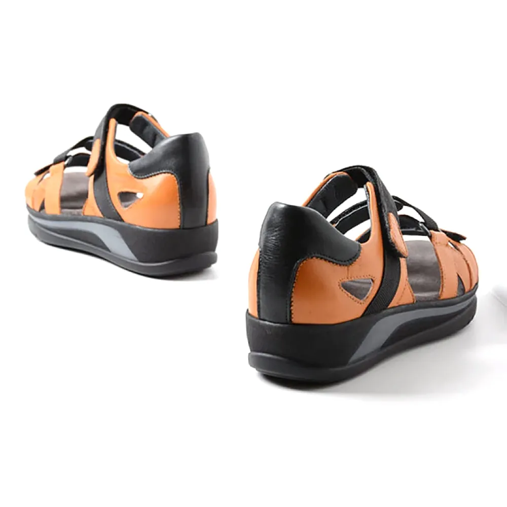 Desh Sandal