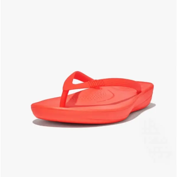 FitFlop iQUSHION ERGONOMIC Womens Flip-Flops Neon Orange