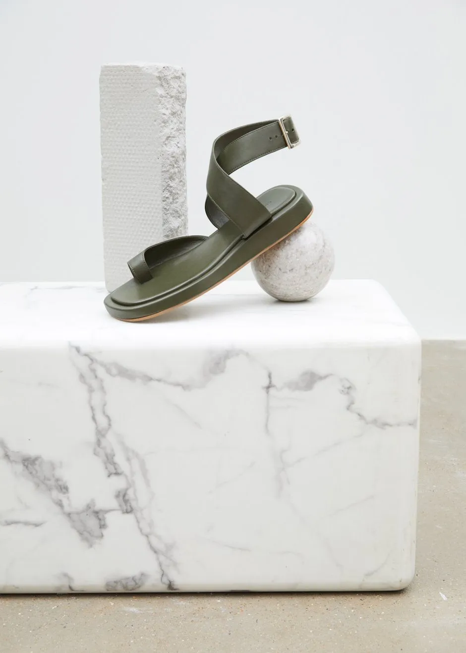 GIA x RHW Flat Wrap Toe Sandal - Moss Green