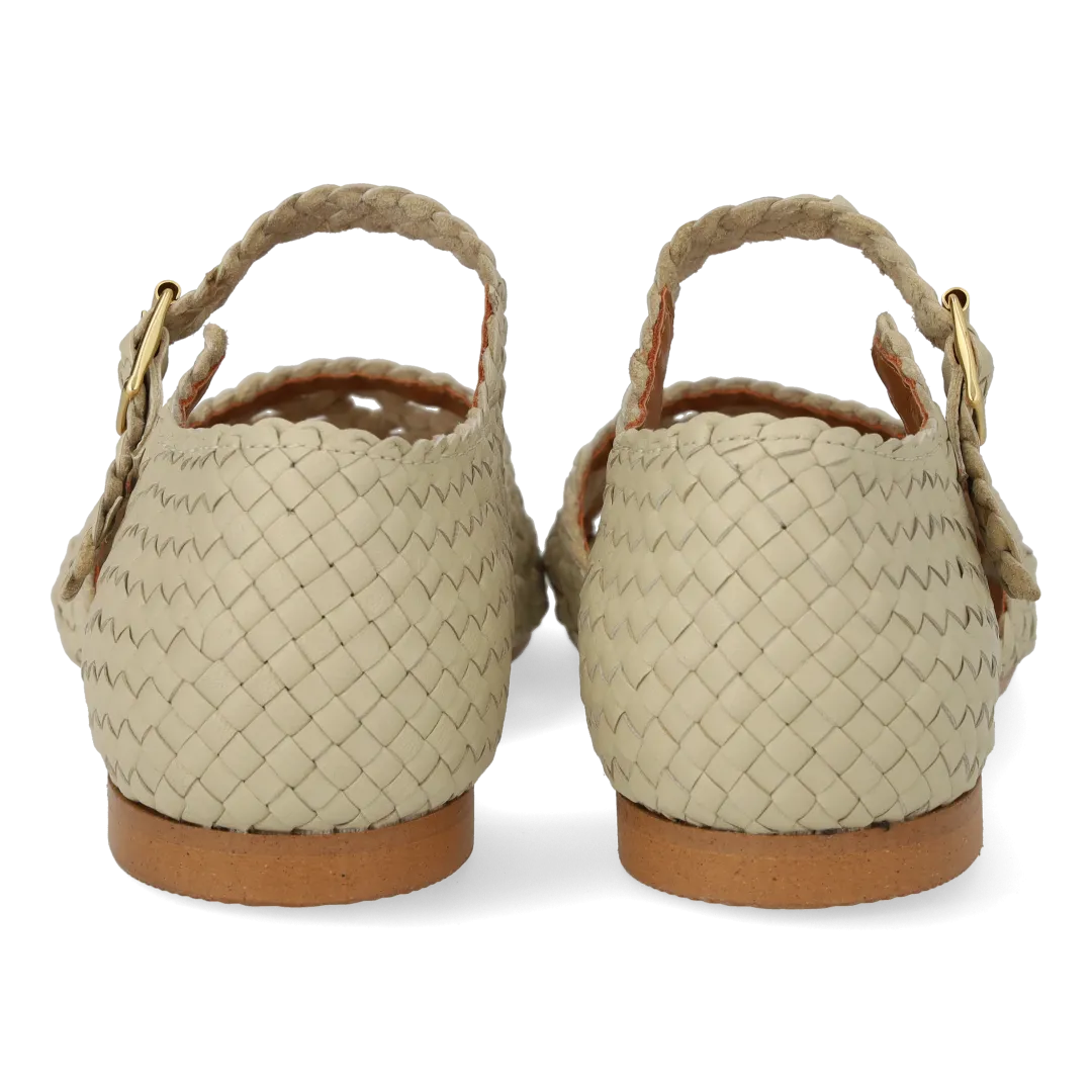 Hand-braided sandal with lace pattern detail