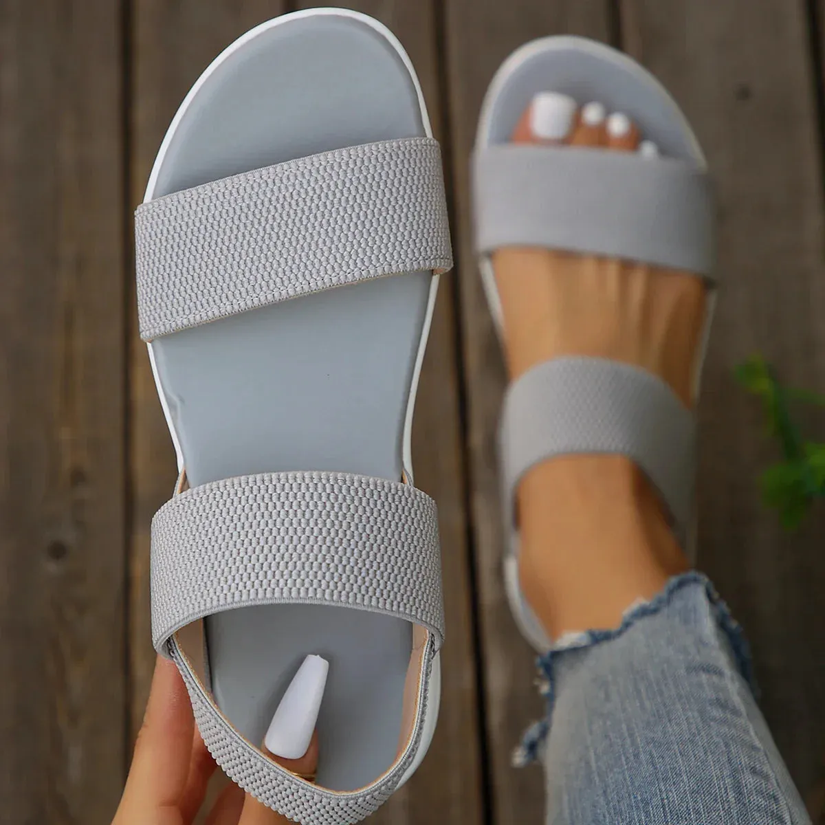 JUDITH - COMFORTABLE AND ELEGANT ORTHOPAEDIC SANDALS