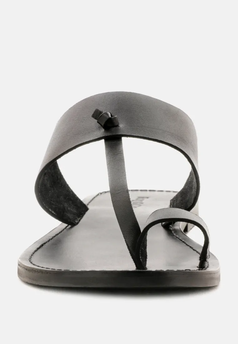 Leona Thong Flat Sandals By Ruw
