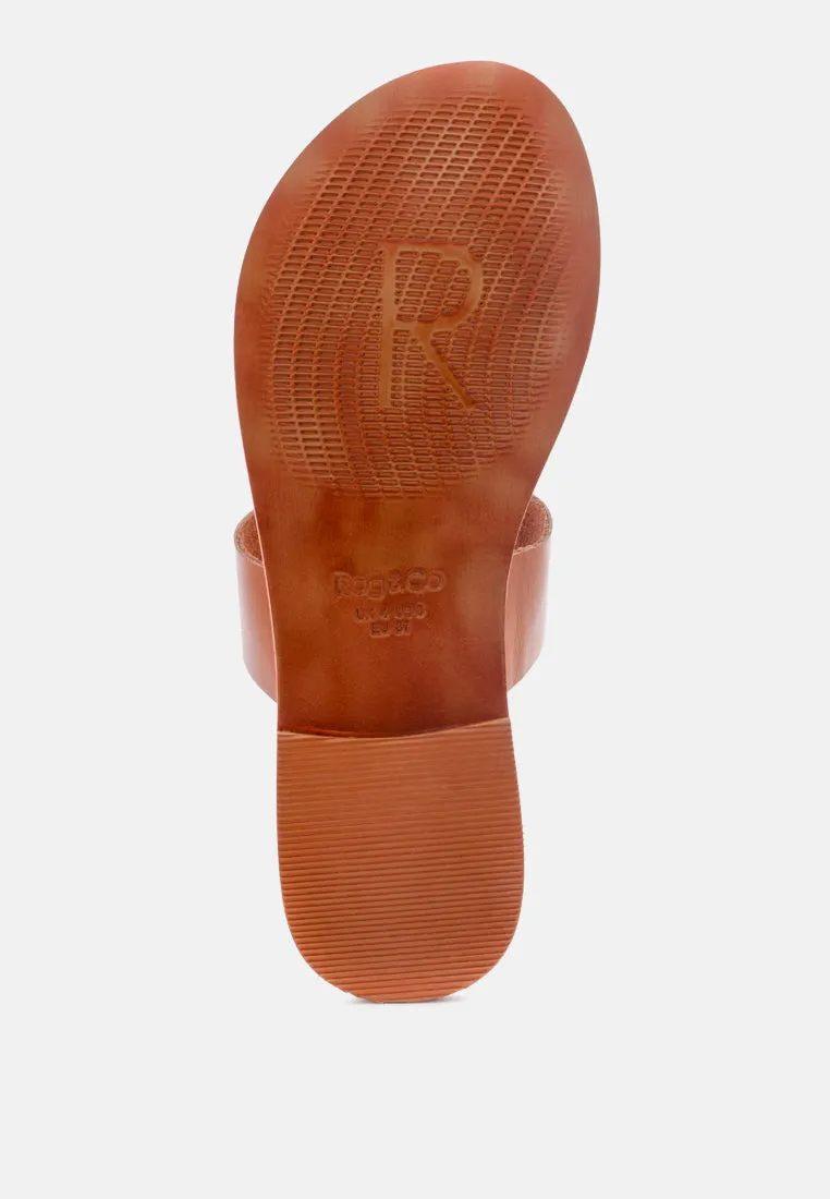 Leona Thong Flat Sandals By Ruw