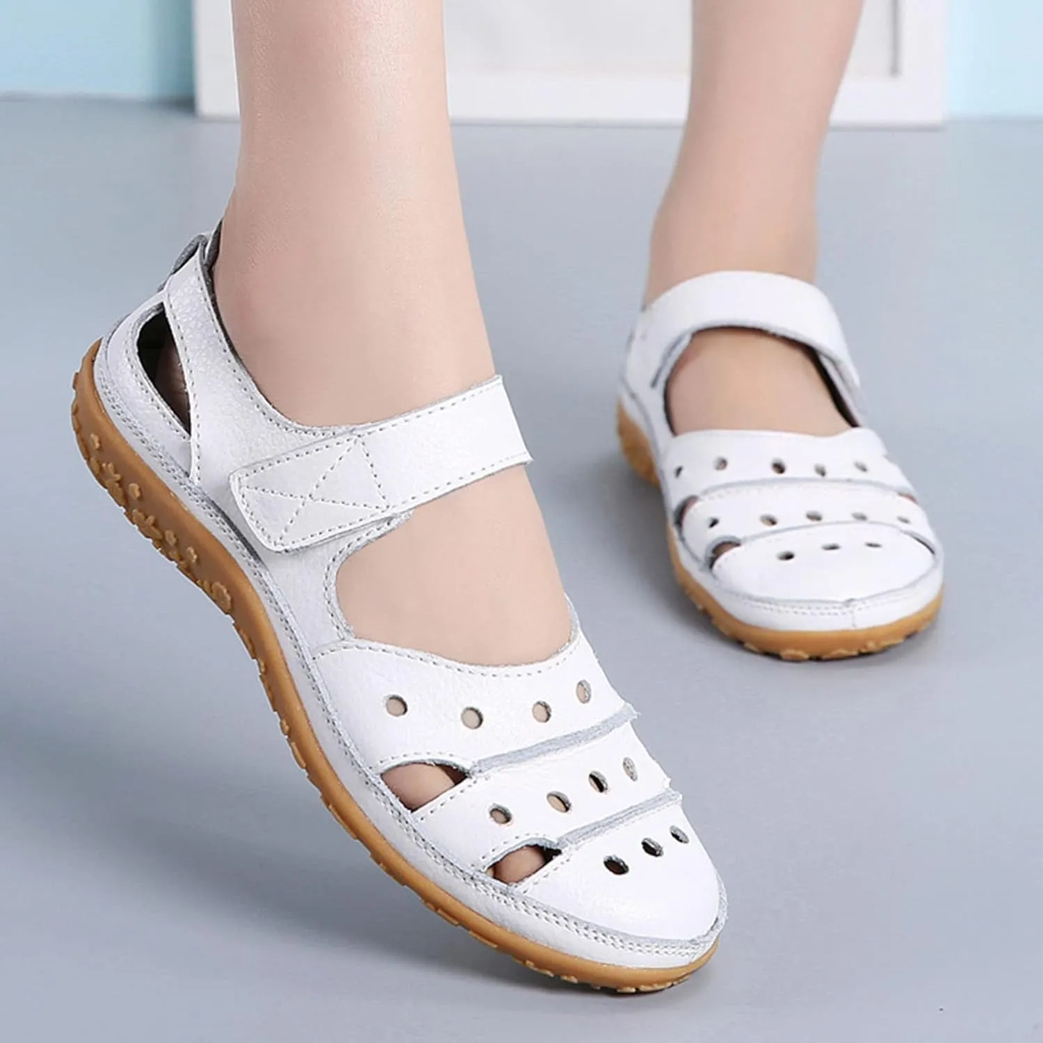 MOYOWEI Women's Leather Closed Toe Sandals Summer Casual Comfy Non-Slip Orthotic Softsole Ankle Strap Cutout Beach Mary Jane Shoes