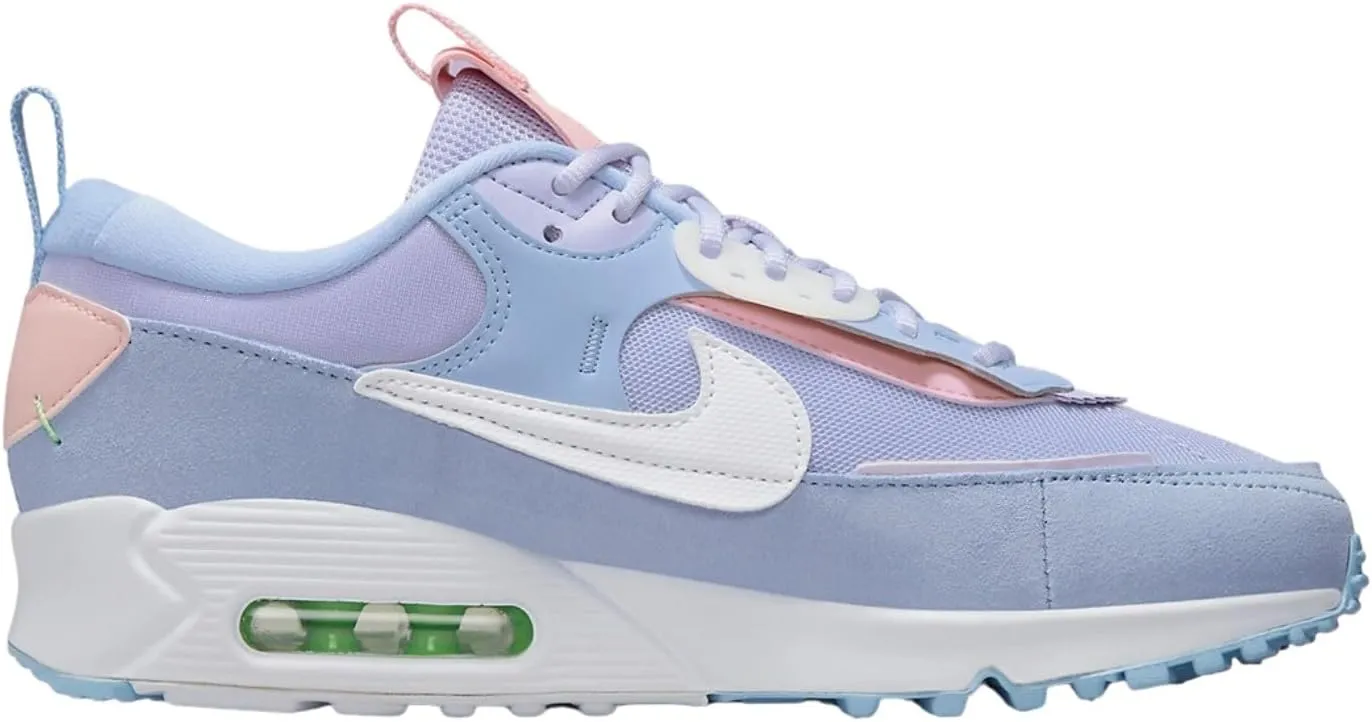 NIKE Women's Sneaker