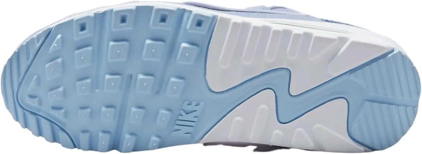 NIKE Women's Sneaker