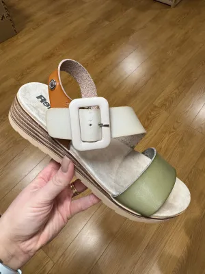 Refresh Cream/Tan/Green Sandal