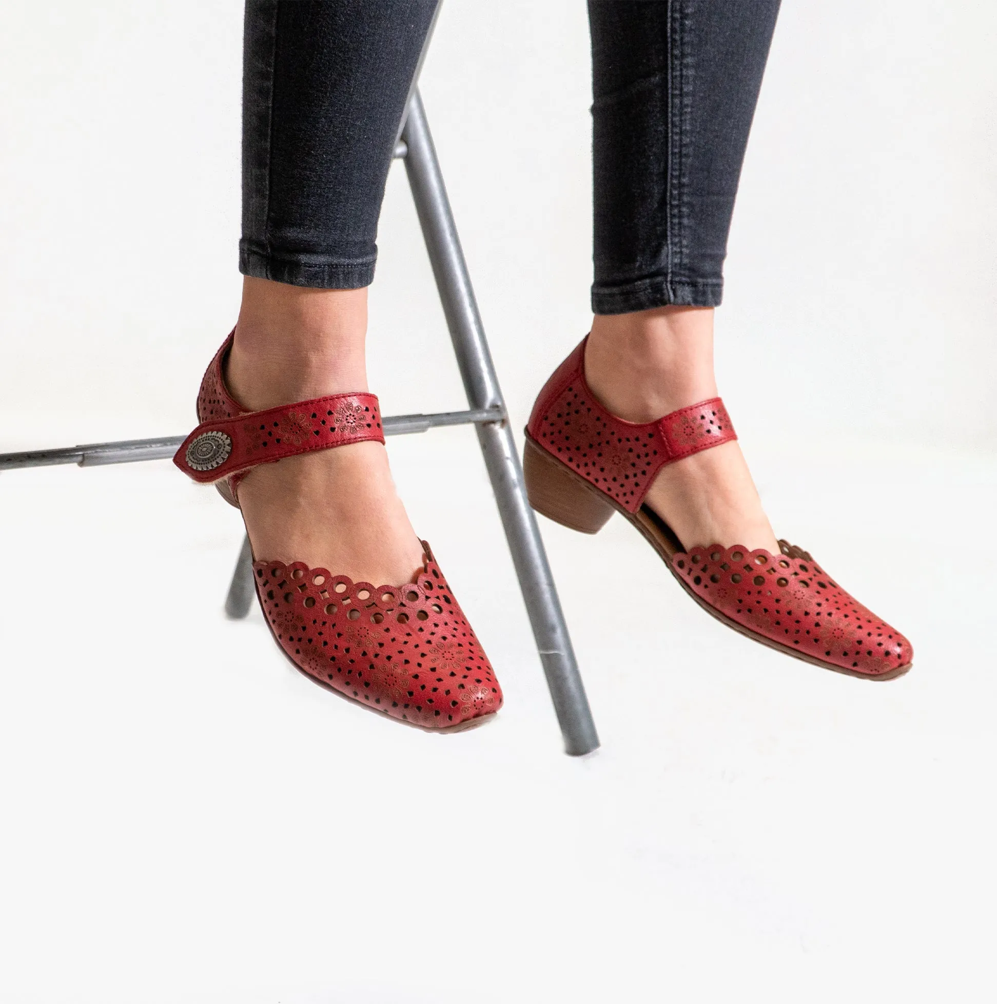 Rieker 43753-33 Womens Shoes Red