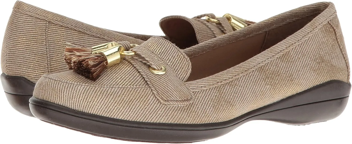 Soft Style Women's Denise Slip-On Loafer