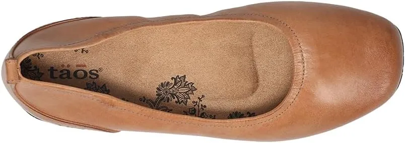 Taos Footwear Women's Chit Chat Flat