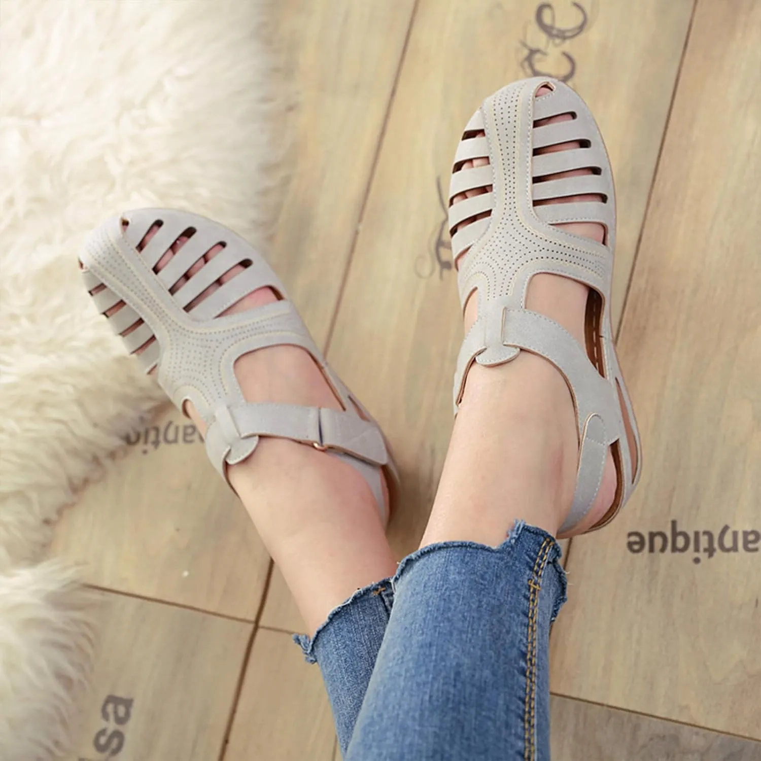 Women's Retro Gladiator Wedge Sandals - Closed Round Toe Hollow Platform Sandals with Ankle Strap Anti-Slip Sole | Comfortable Bohemian Style for Casual Outdoor Wear