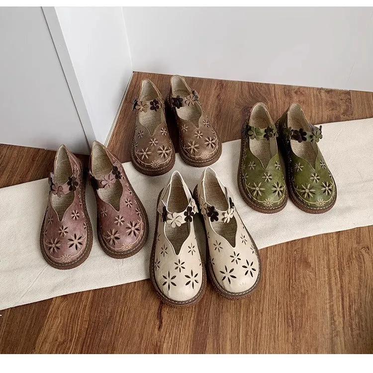 Women's Summer Breathable Flower Hollow Out Flat Literary Style Sandals