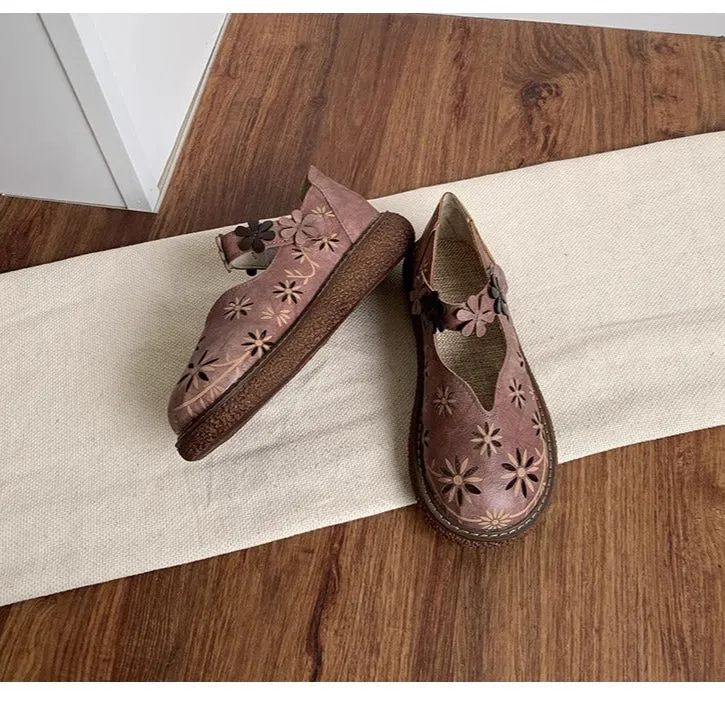 Women's Summer Breathable Flower Hollow Out Flat Literary Style Sandals