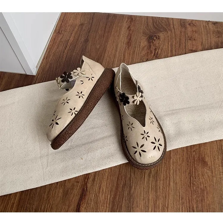 Women's Summer Breathable Flower Hollow Out Flat Literary Style Sandals