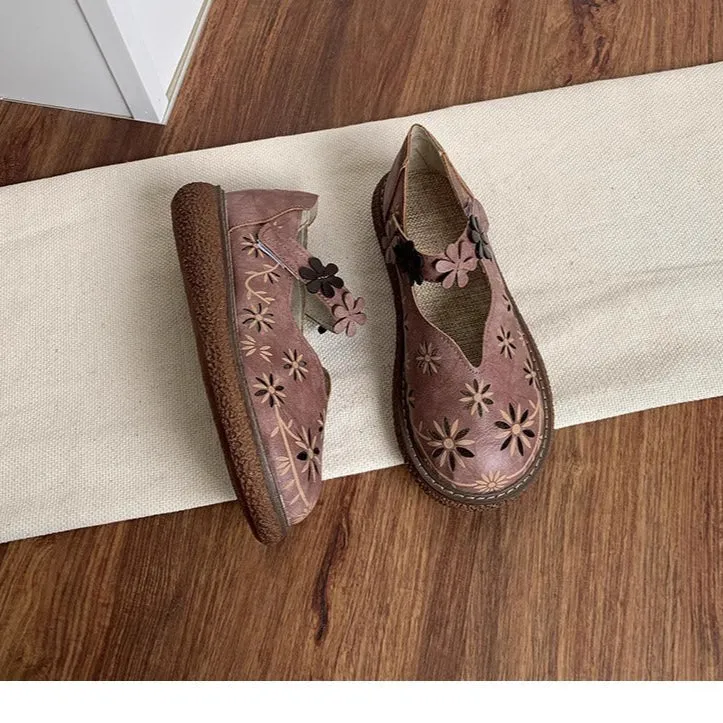 Women's Summer Breathable Flower Hollow Out Flat Literary Style Sandals