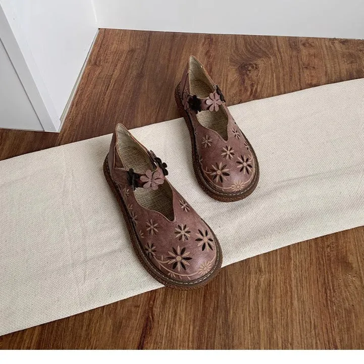 Women's Summer Breathable Flower Hollow Out Flat Literary Style Sandals