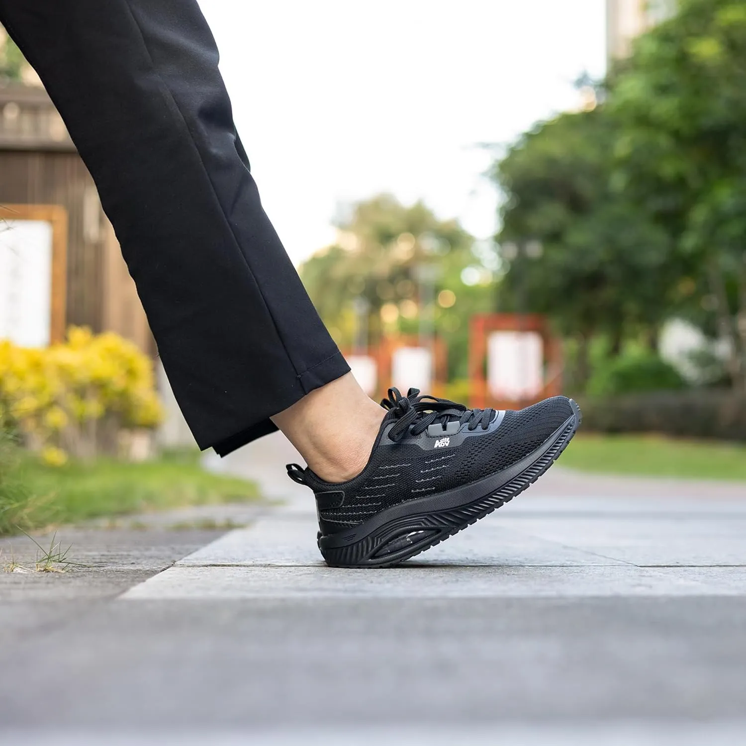 Women's Walking Shoes with Arch Support Orthotic Sneakers for Plantar Fasciitis Heel and Foot Pain Relief Tennis AllBlack Size 5.5